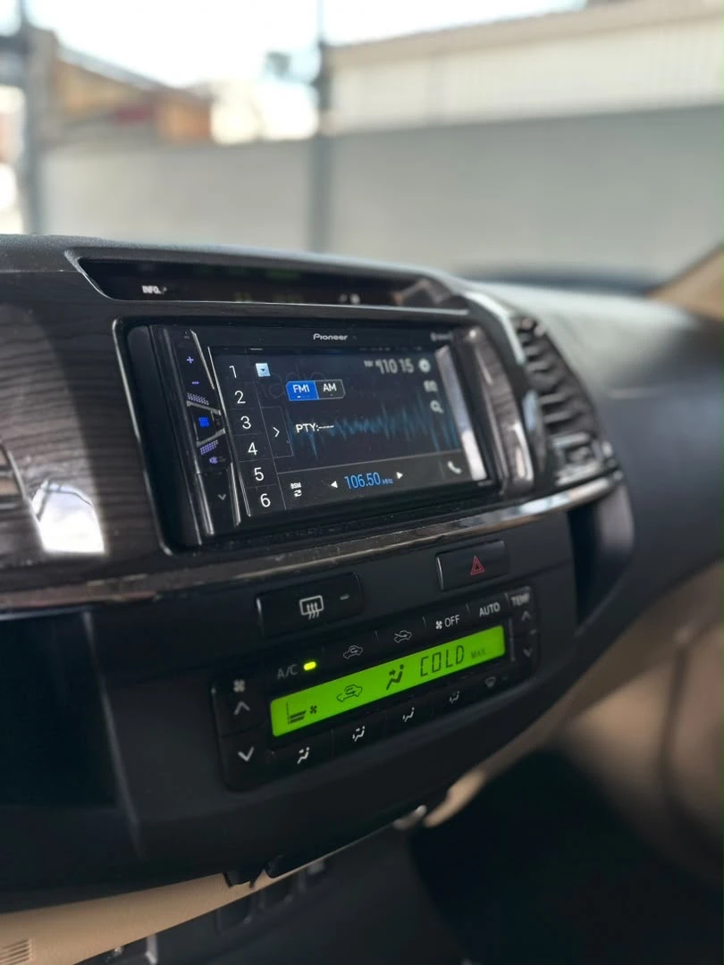 2015 Toyota Fortuner Sport — foto 26