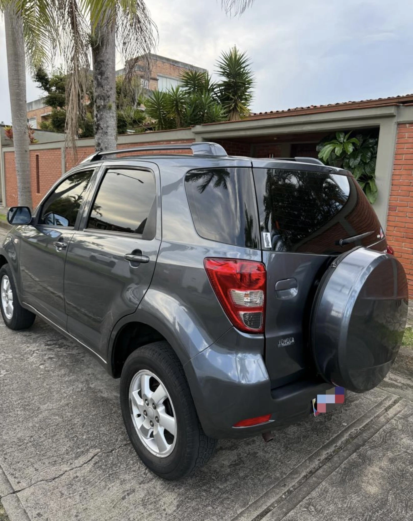 2012 Daihatsu Terios Bego 4x4 — foto 3