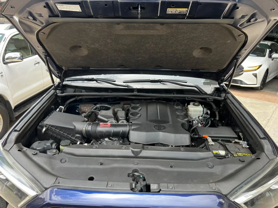 2019 Toyota 4Runner SR5 PREMIUM — foto 12