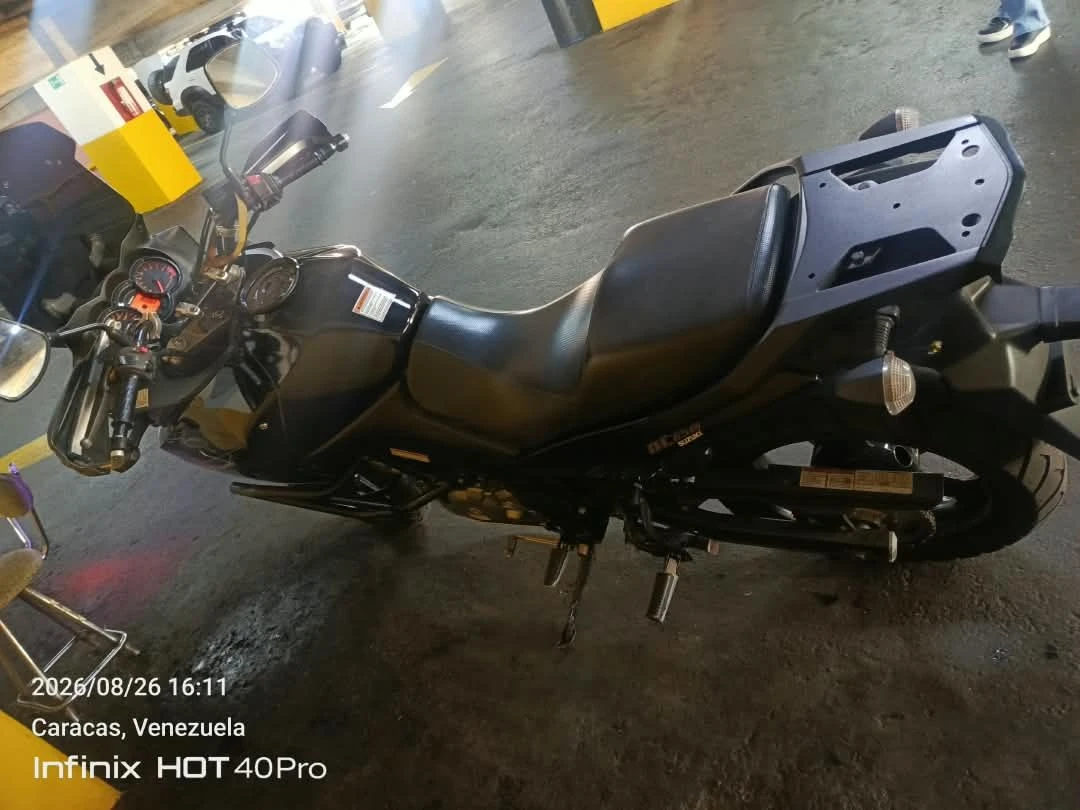 2012 Suzuki V-Strom 650 DL rancing — foto 6