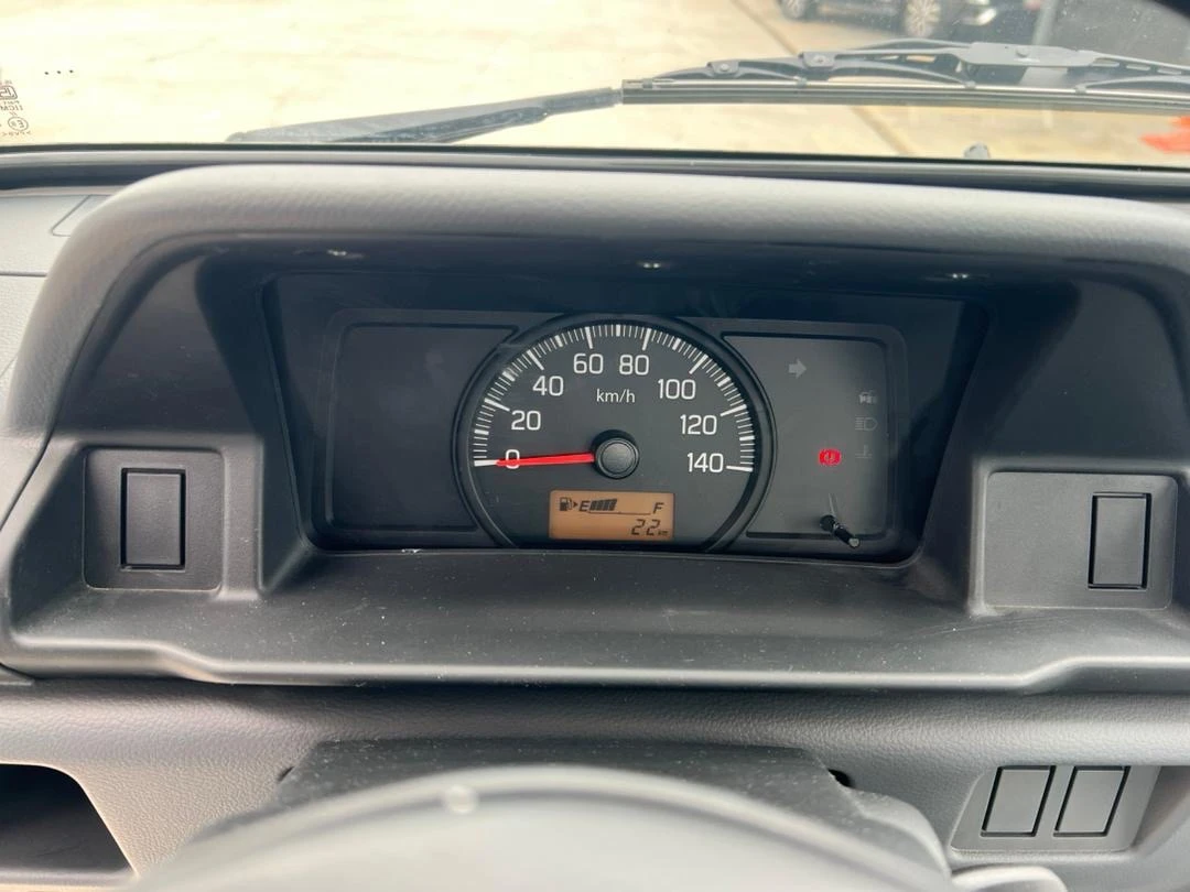 2026 Suzuki Carry Dubai — foto 10