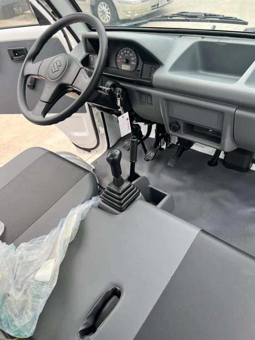 2026 Suzuki Carry Dubai — foto 14