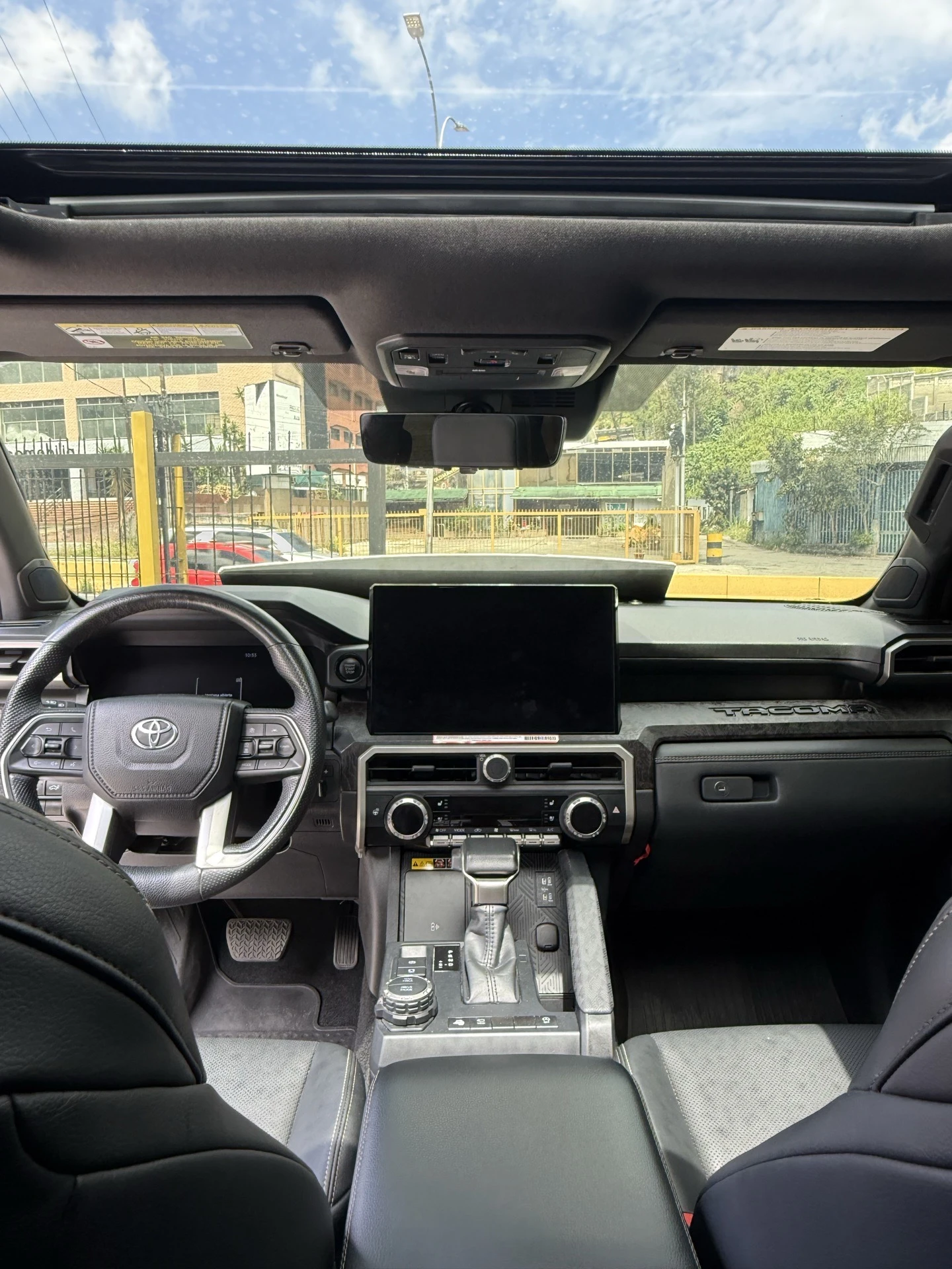 2024 Toyota Tacoma LIMITED — foto 10
