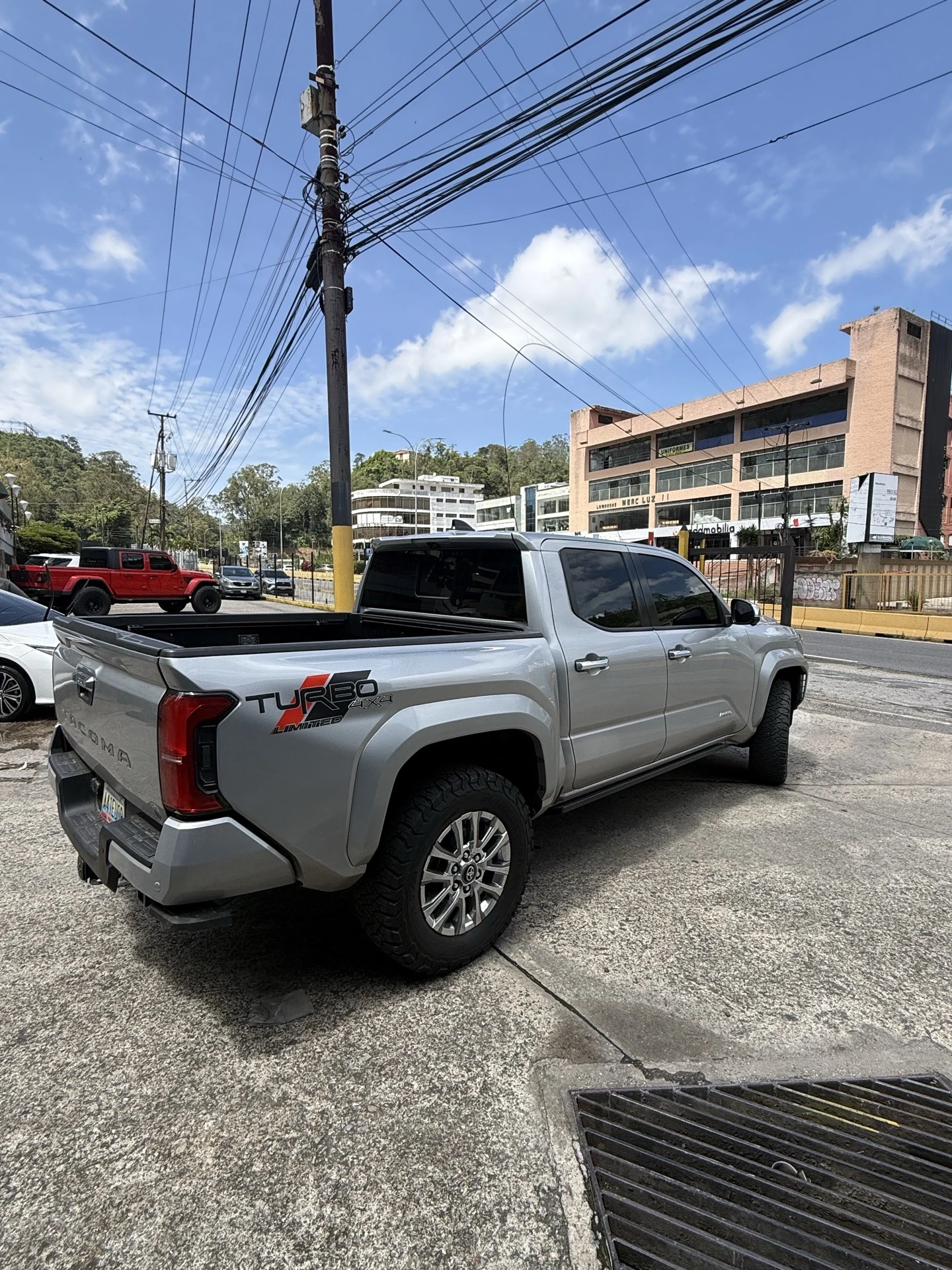 2024 Toyota Tacoma LIMITED — foto 15