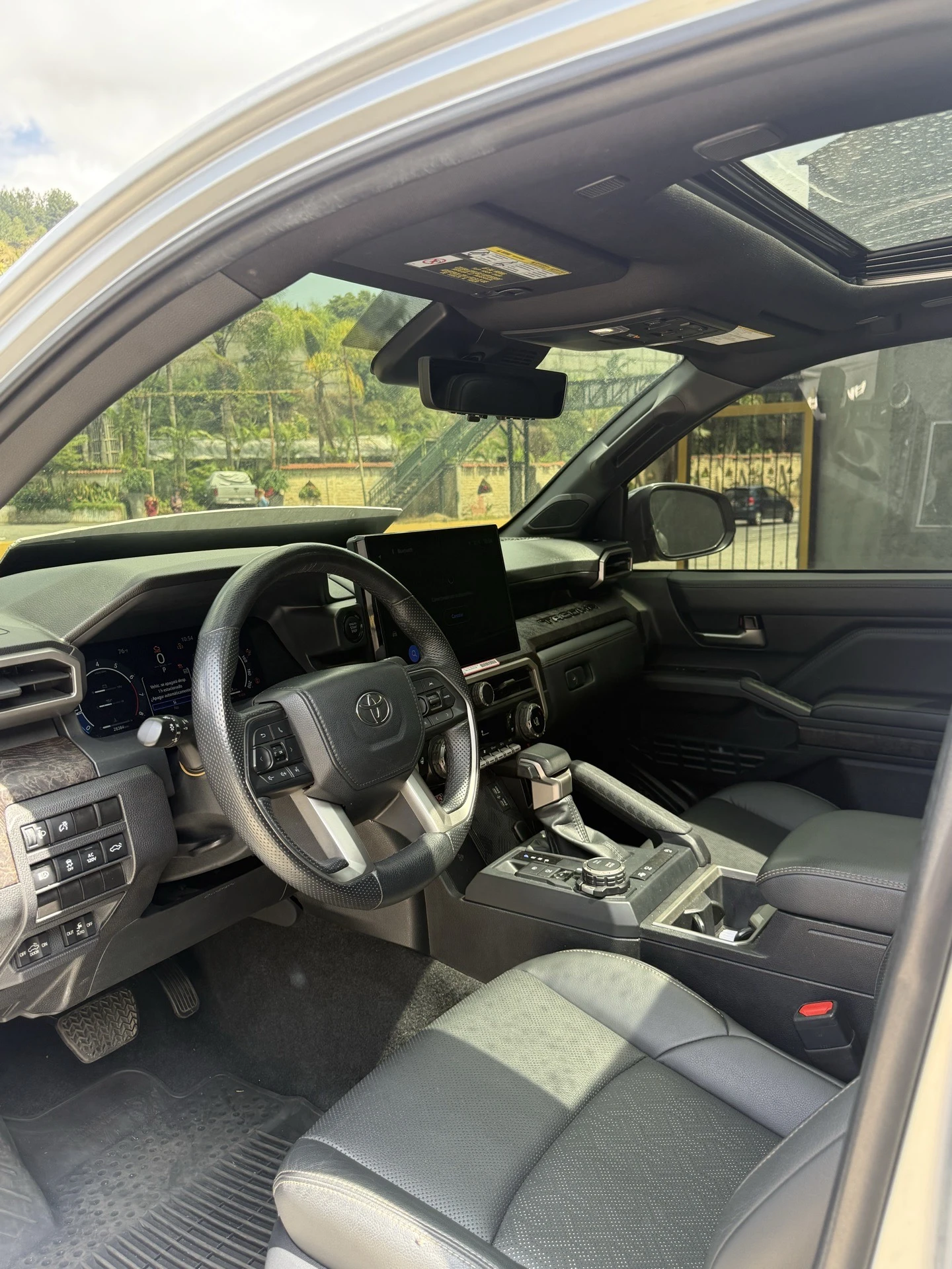 2024 Toyota Tacoma LIMITED — foto 19