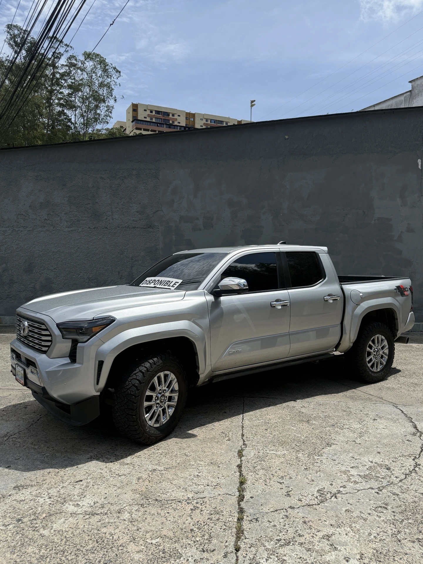 2024 Toyota Tacoma LIMITED — foto 18