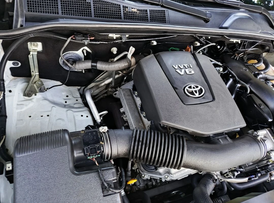 2024 Toyota Fortuner Legender Dubai — foto 6
