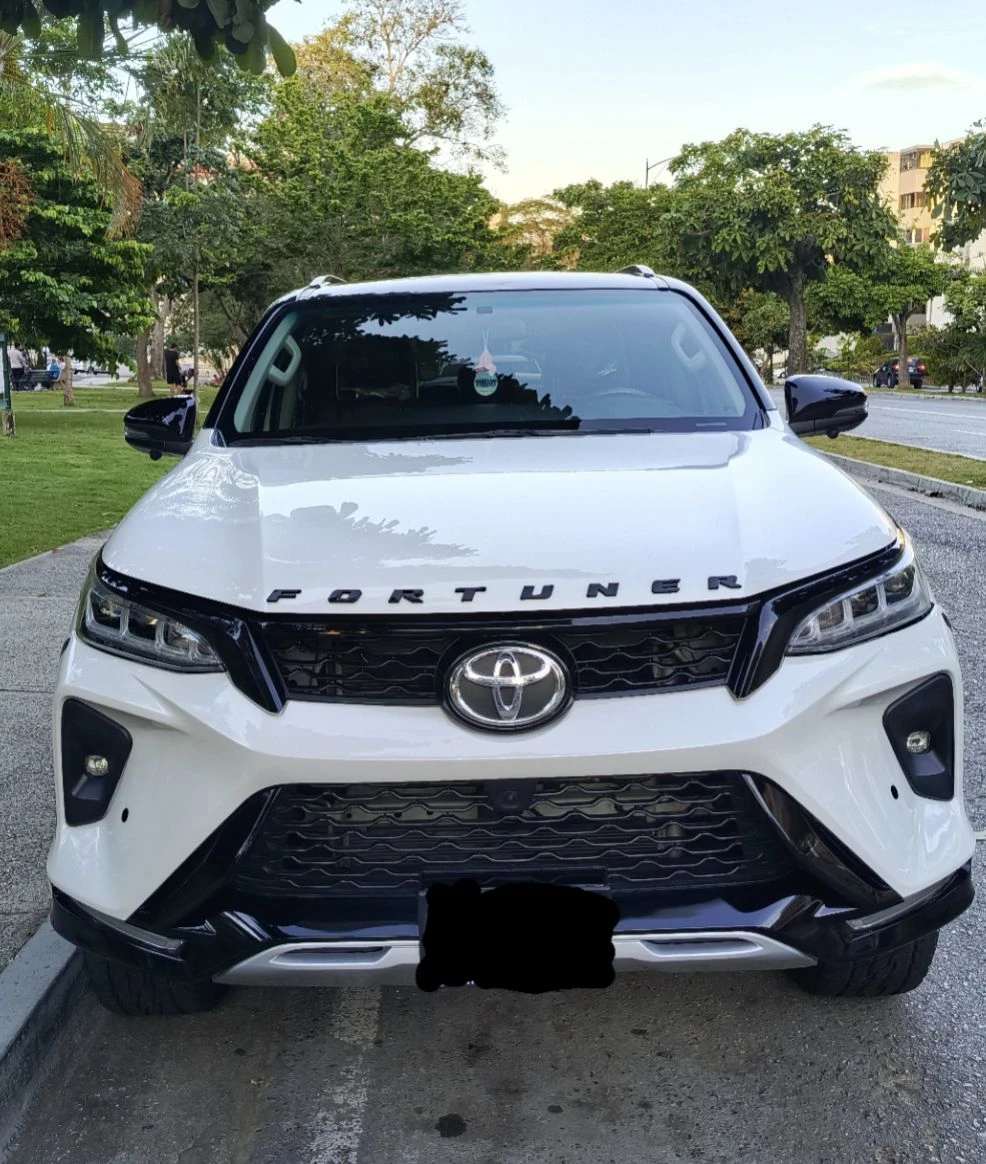 2024 Toyota Fortuner Legender Dubai — foto 11