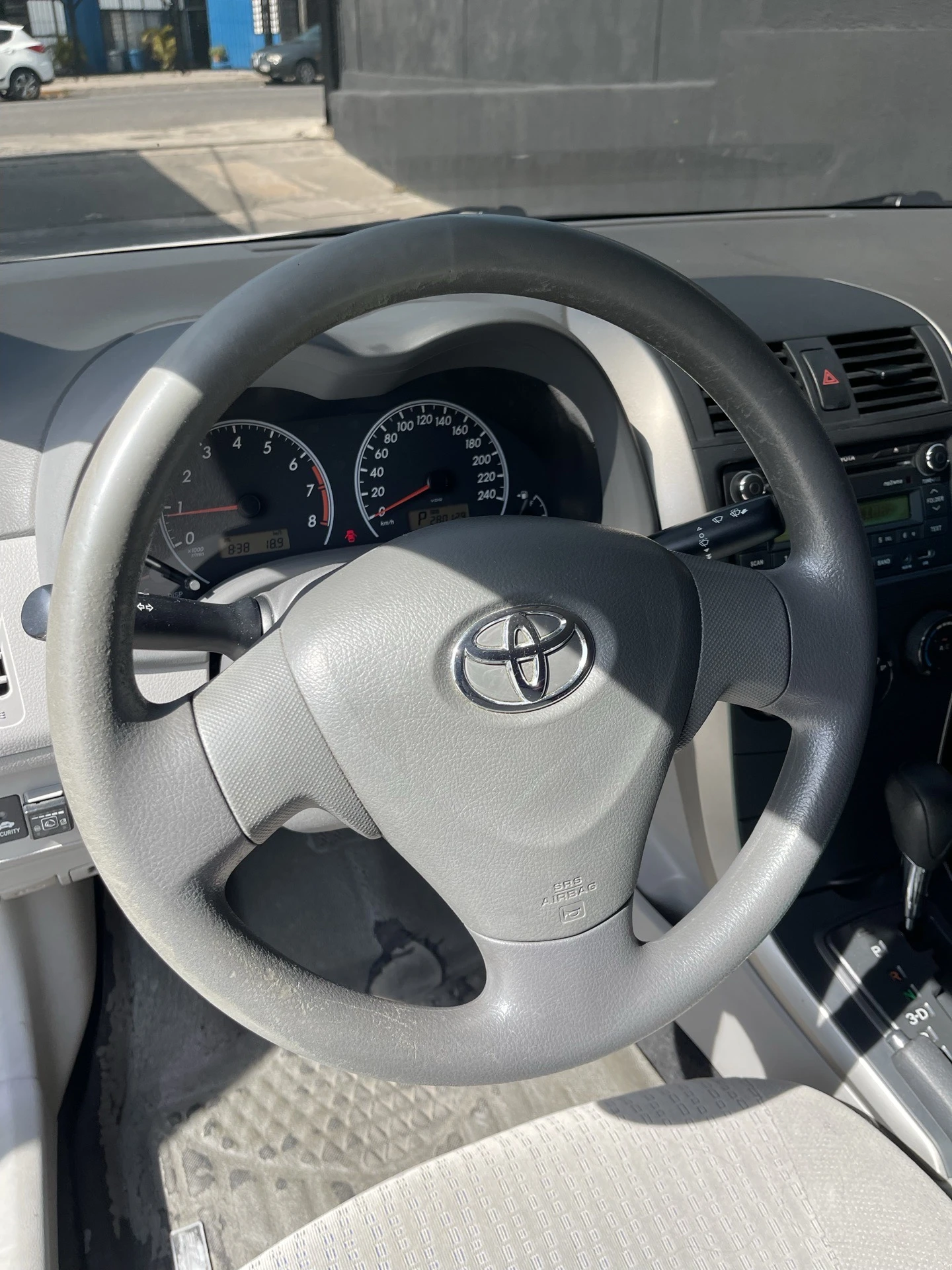 2011 Toyota Corolla Xei — foto 11