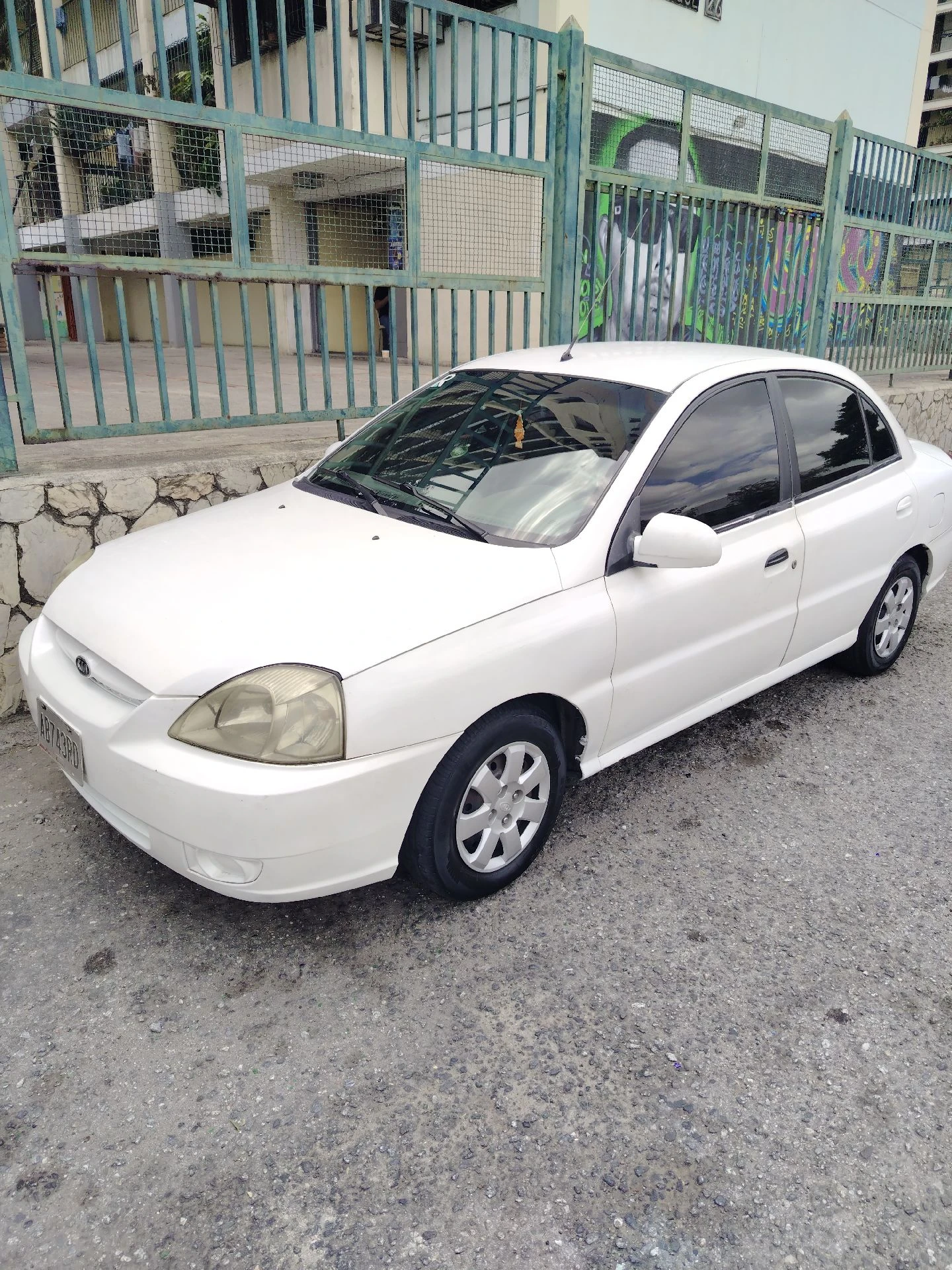 2011 Kia Rio LS — foto 2