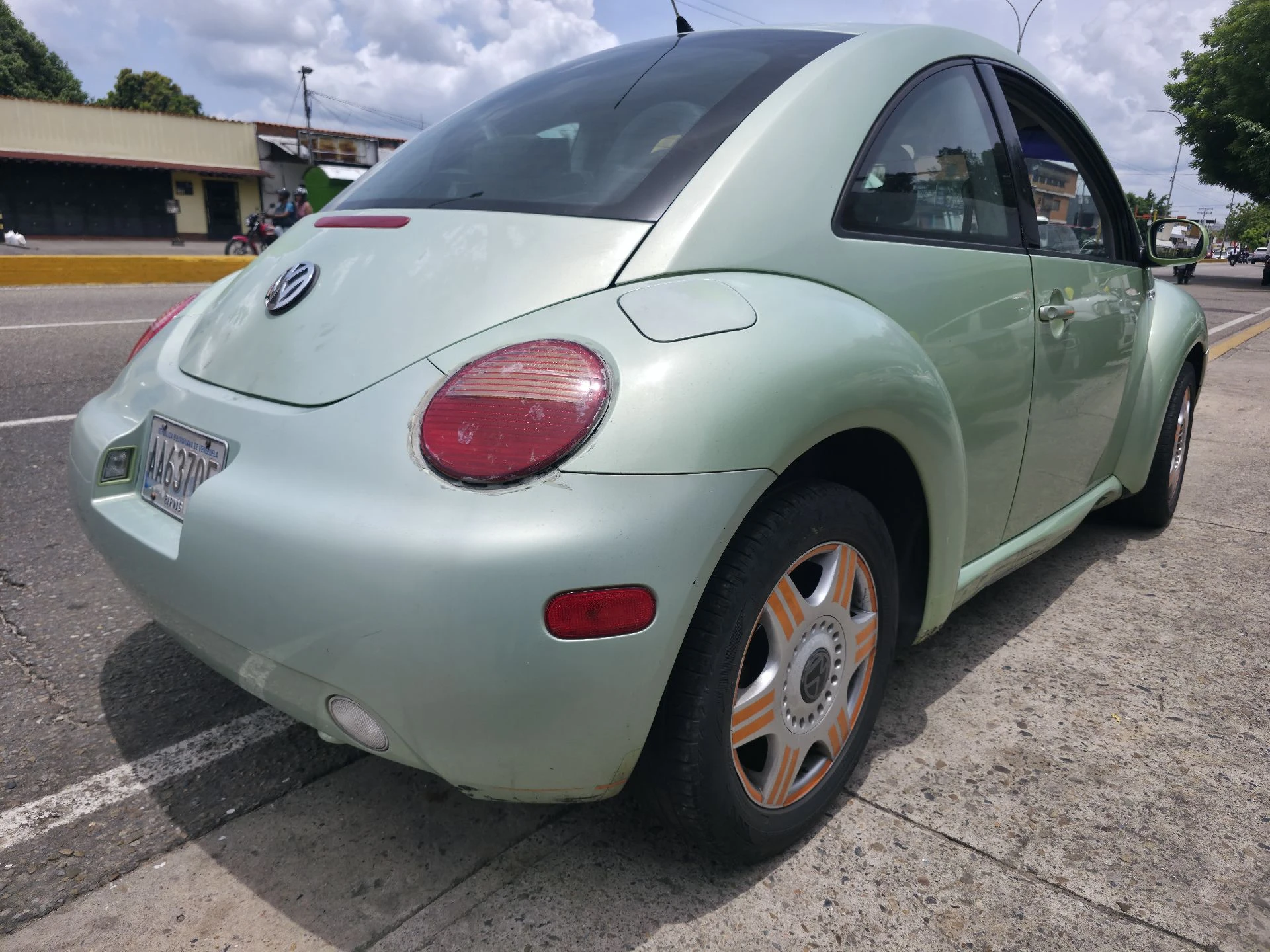 2007 Volkswagen Beetle Sedan — foto 2