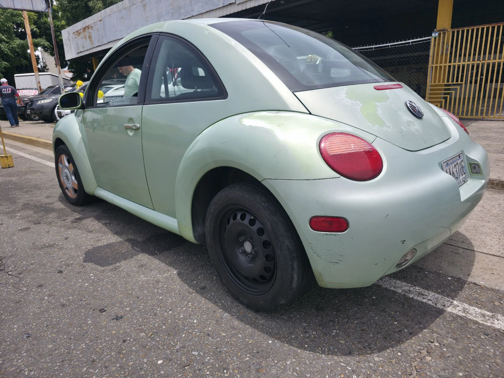 2007 Volkswagen Beetle Sedan — foto 6