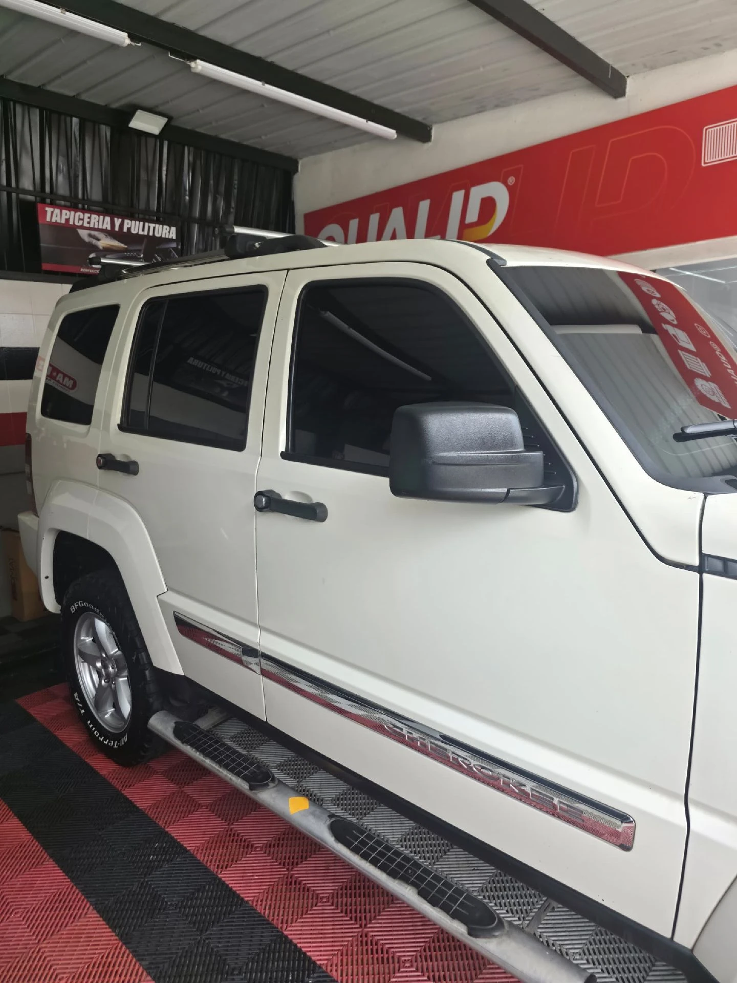 2009 Jeep Cherokee KK — foto 6