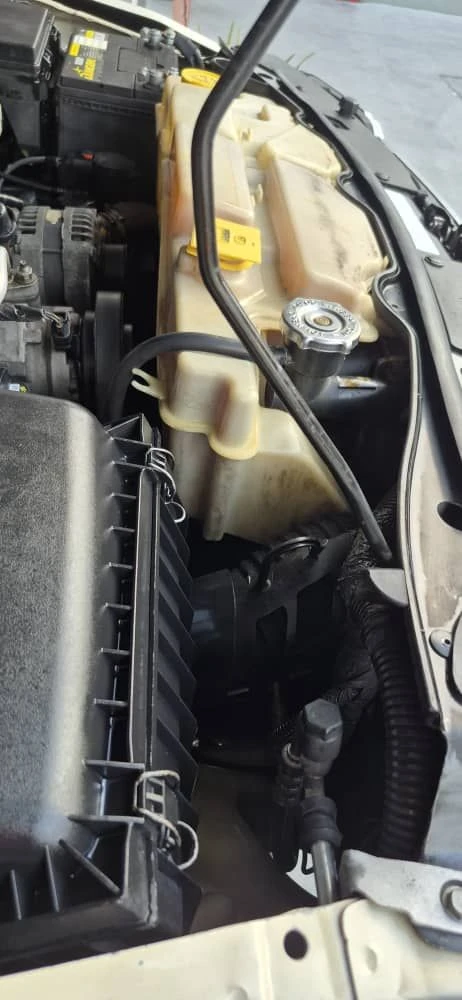 2009 Jeep Cherokee KK — foto 14
