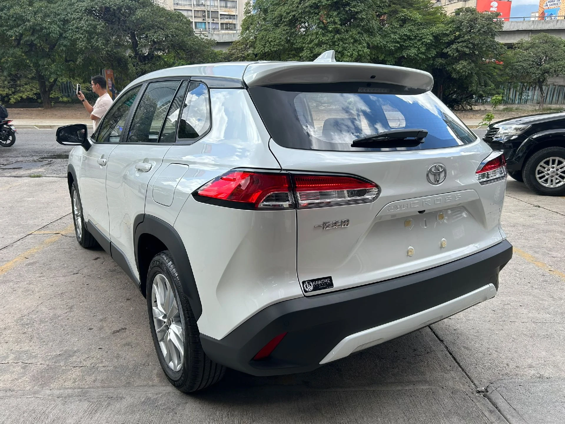 2026 Toyota Corolla Cross Versión elite — foto 4