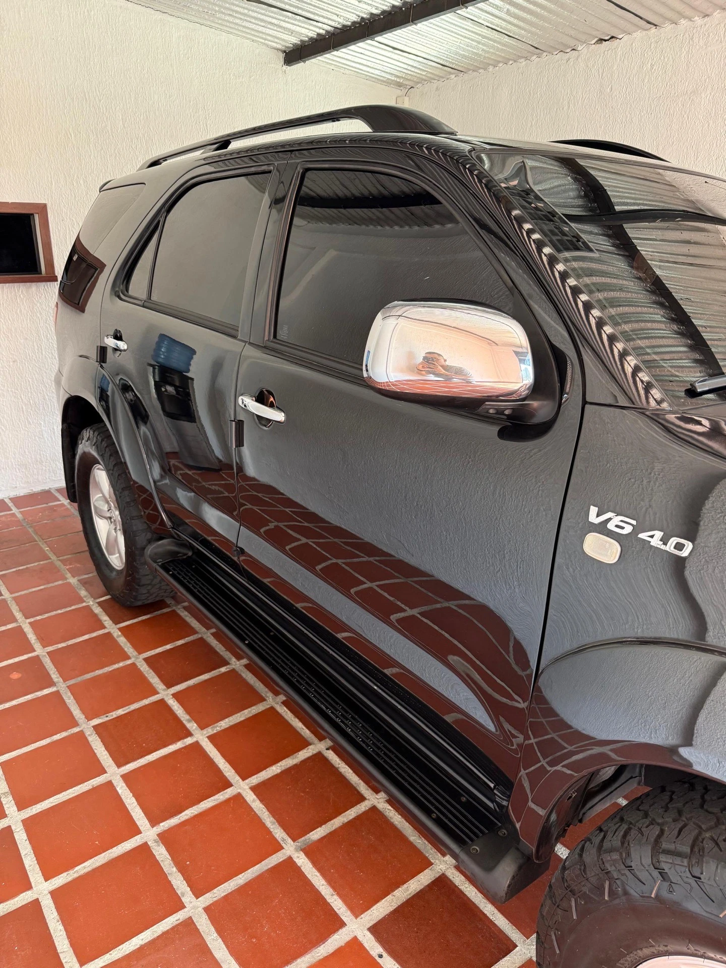 2009 Toyota Fortuner SR — foto 3