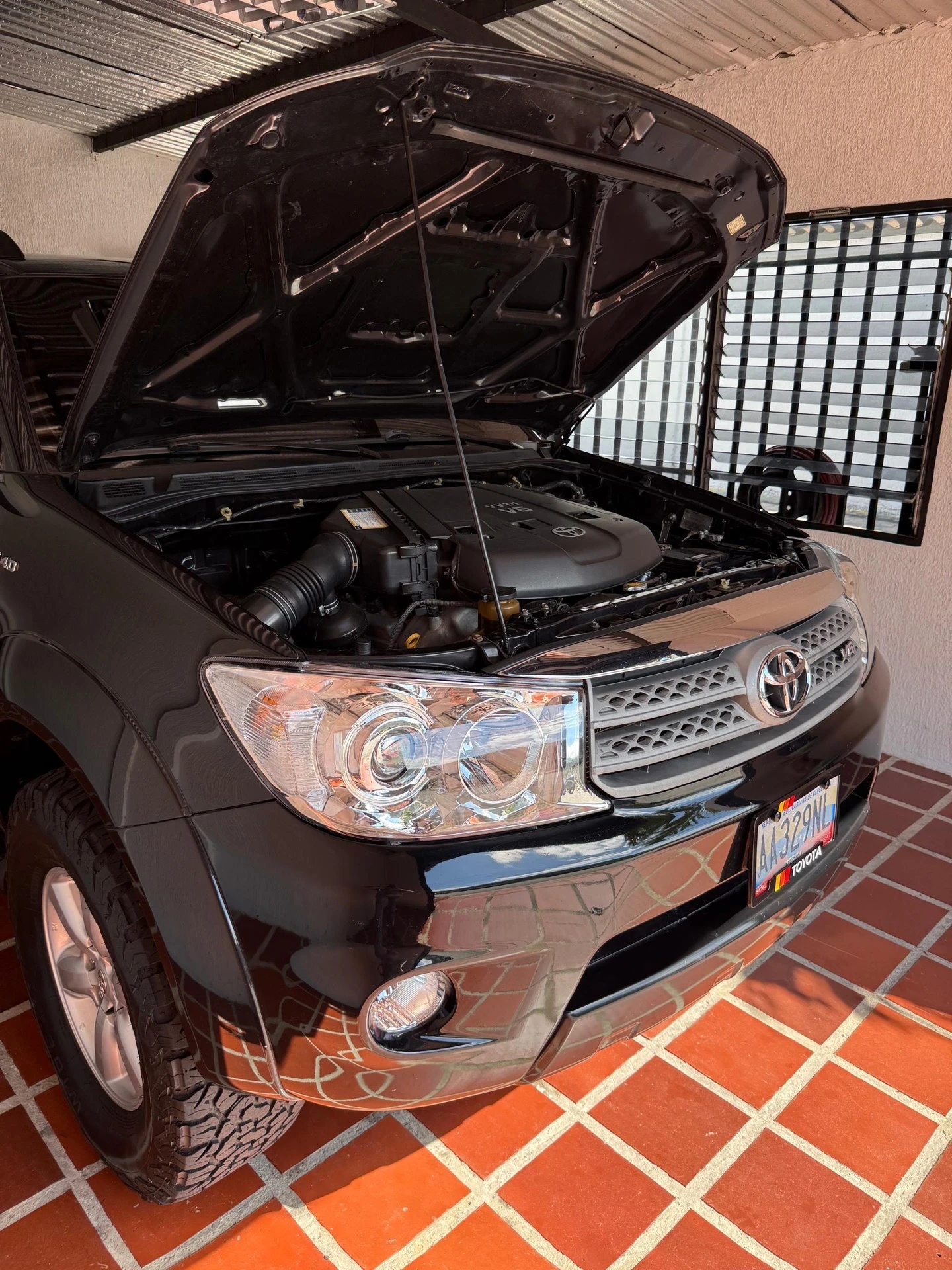 2009 Toyota Fortuner SR — foto 11