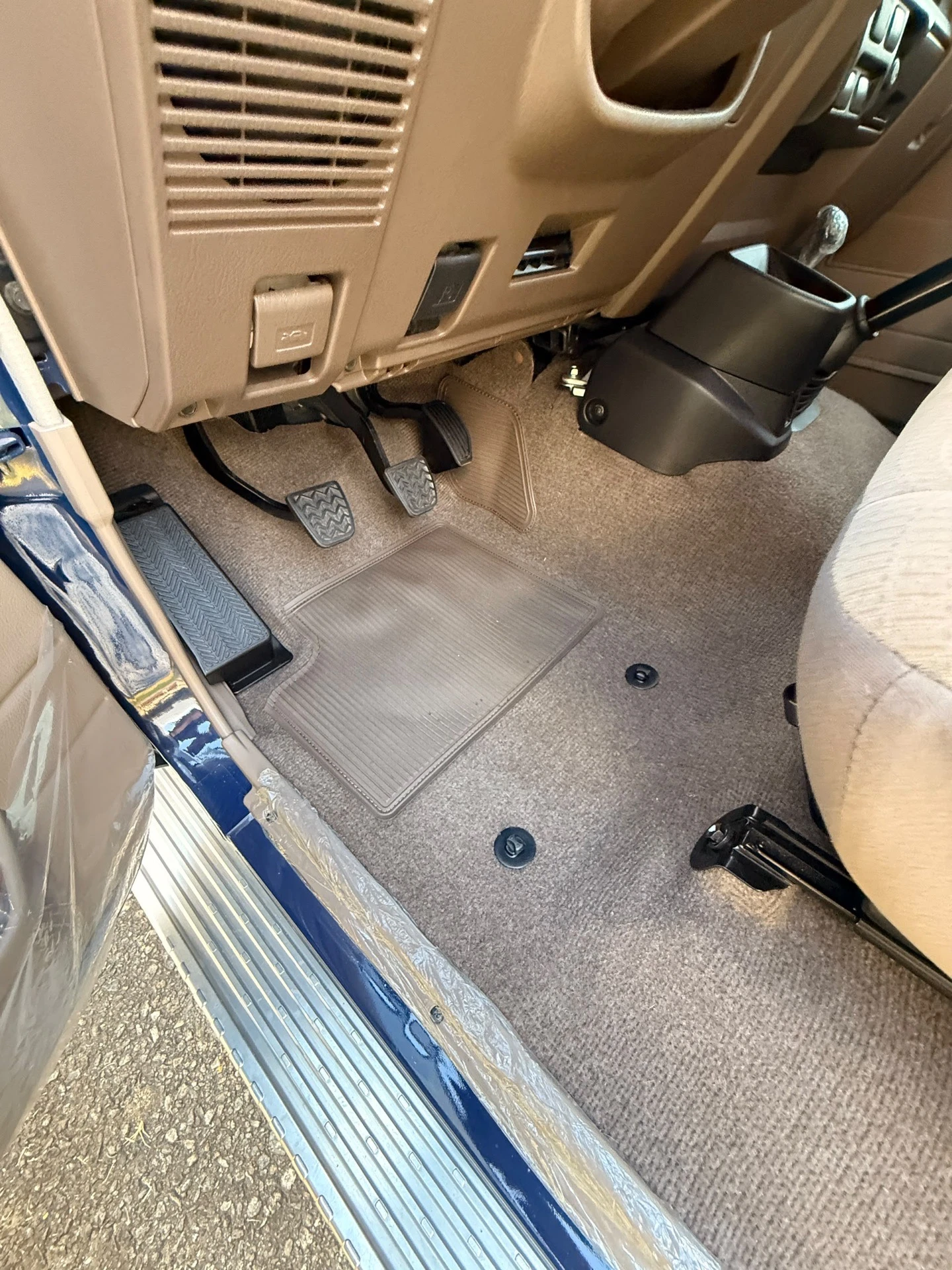 2017 Toyota Macho LX japonés — foto 15