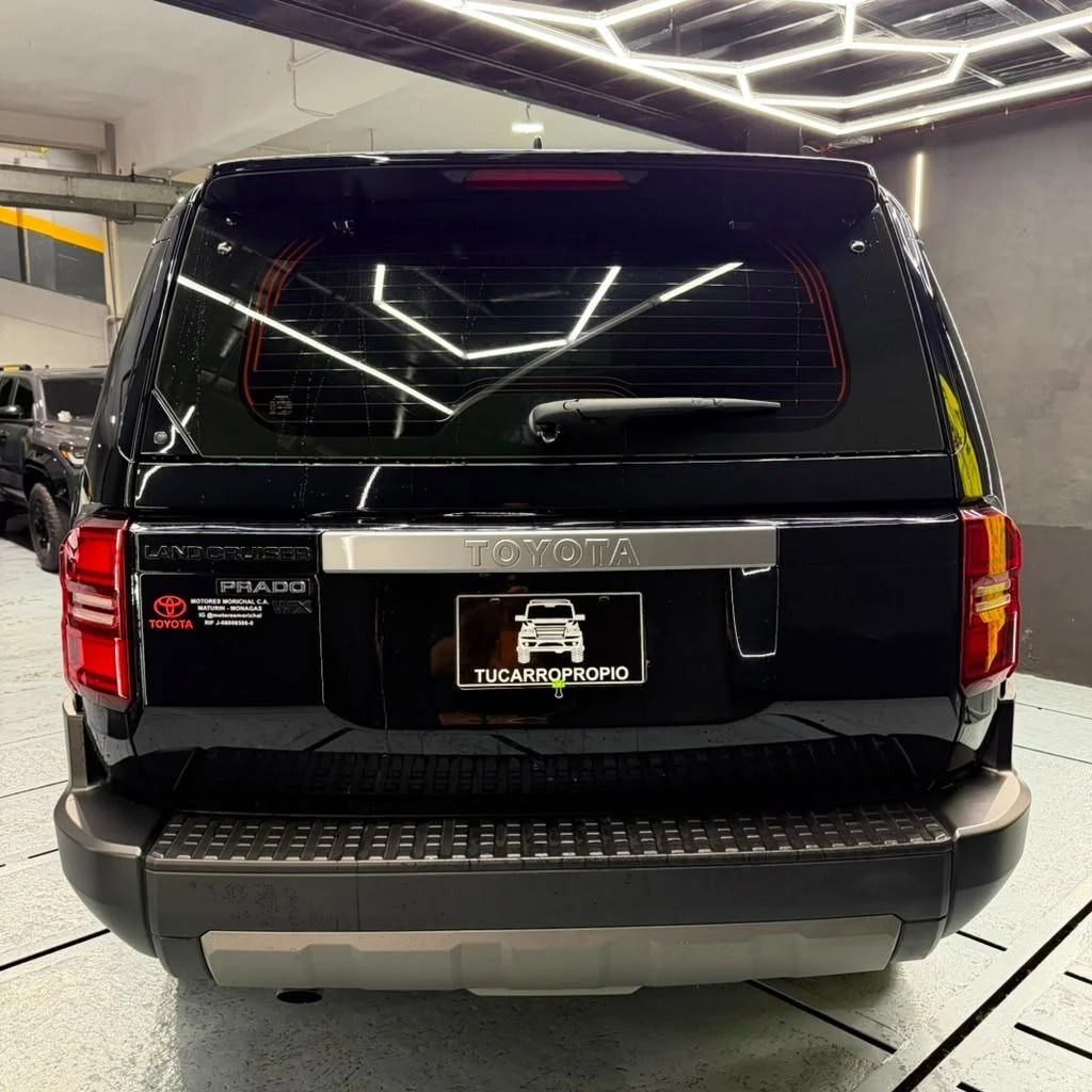 2025 Toyota Land Cruiser Prado 250 WX — foto 3