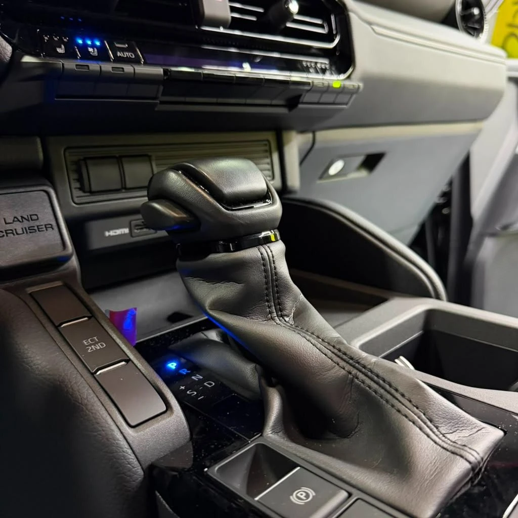 2025 Toyota Land Cruiser Prado 250 WX — foto 9