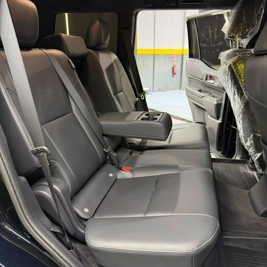 2025 Toyota Land Cruiser Prado 250 WX — foto 13