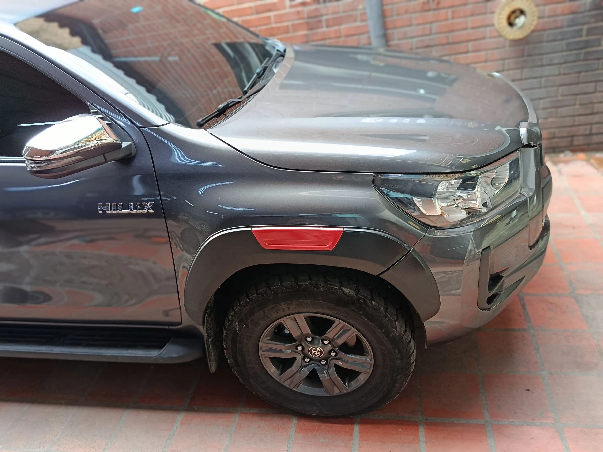 2023 Toyota Hilux 2.4L Turbo Diésel SR 4x4 — foto 3
