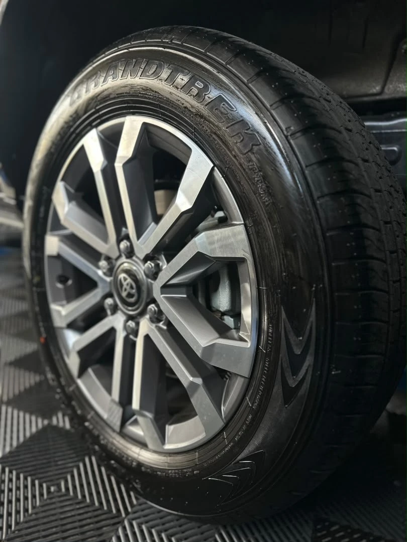2026 Toyota 4Runner Limited — foto 8