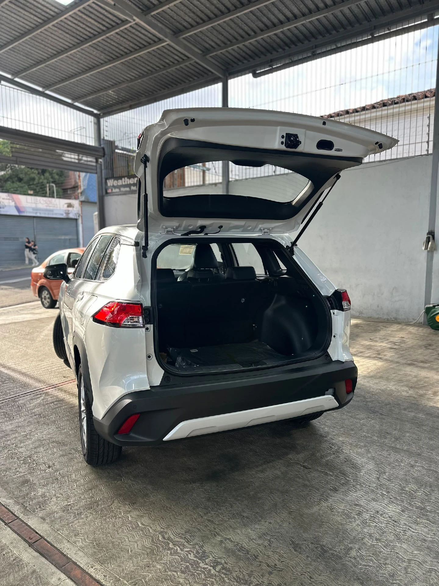 2026 Toyota Corolla Cross élite — foto 4