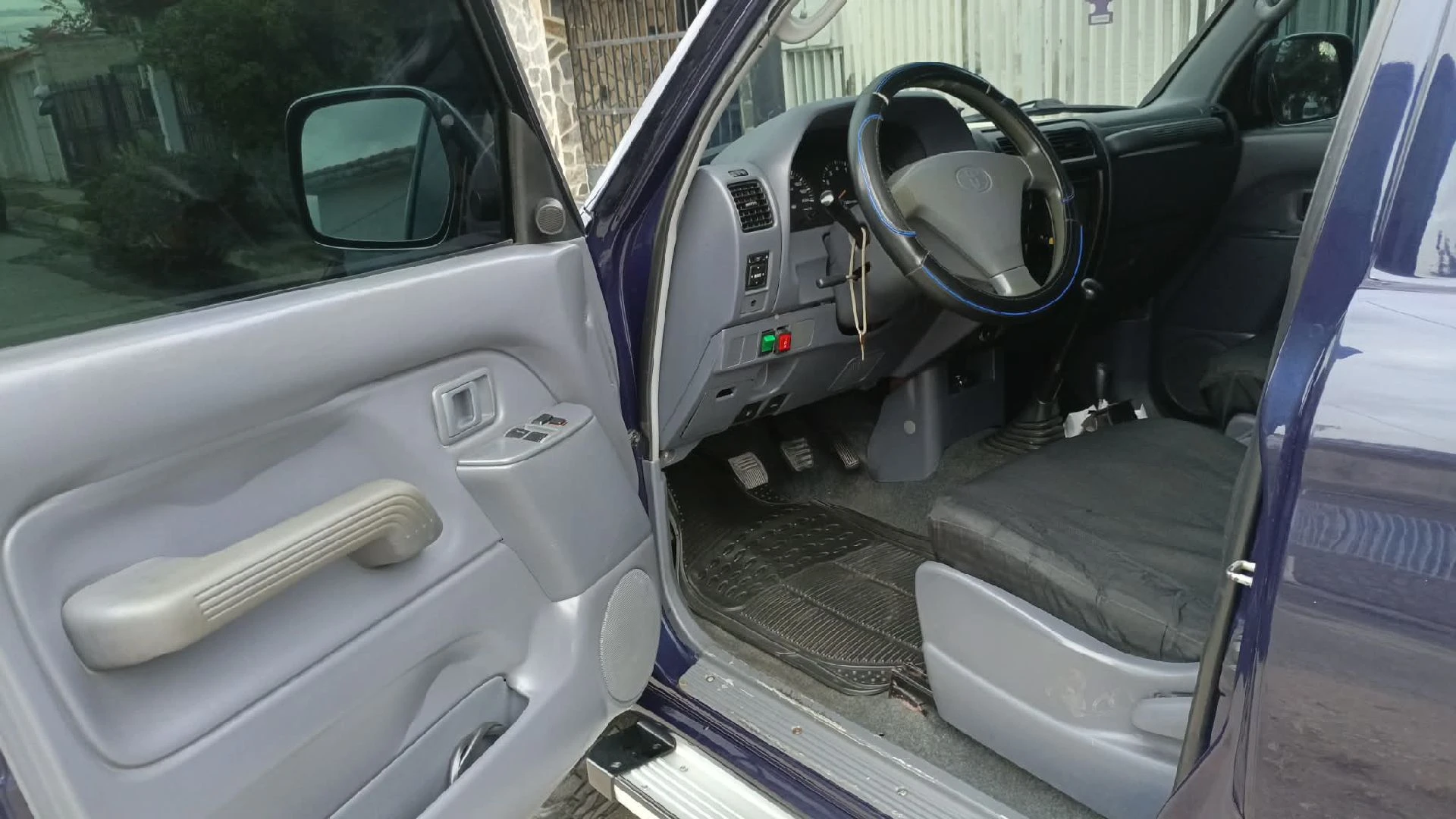 2005 Toyota Merú — foto 8