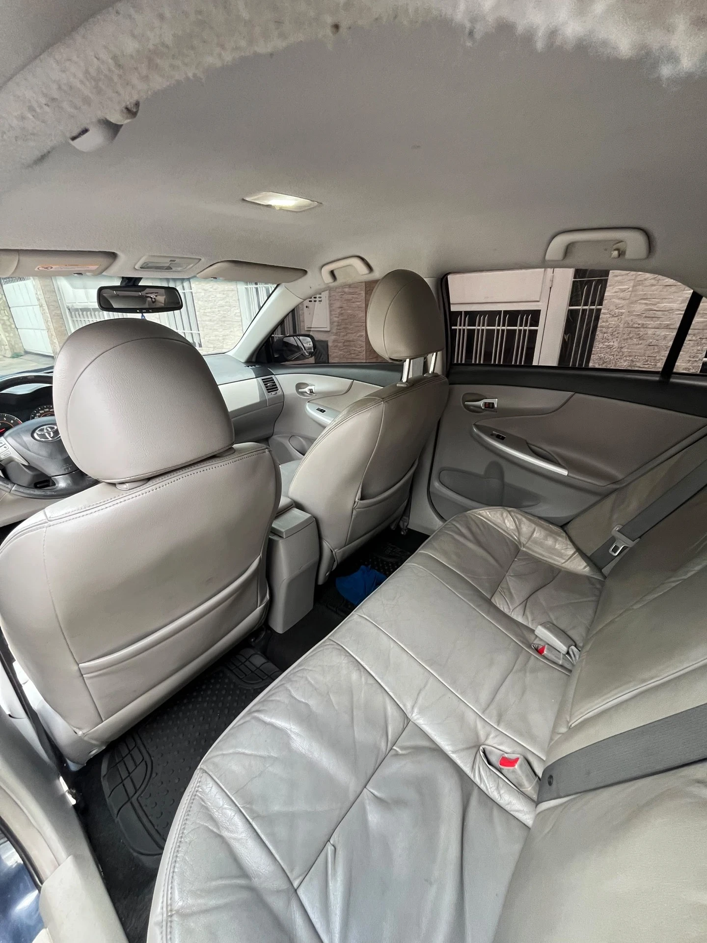 2013 Toyota Corolla GLI — foto 5