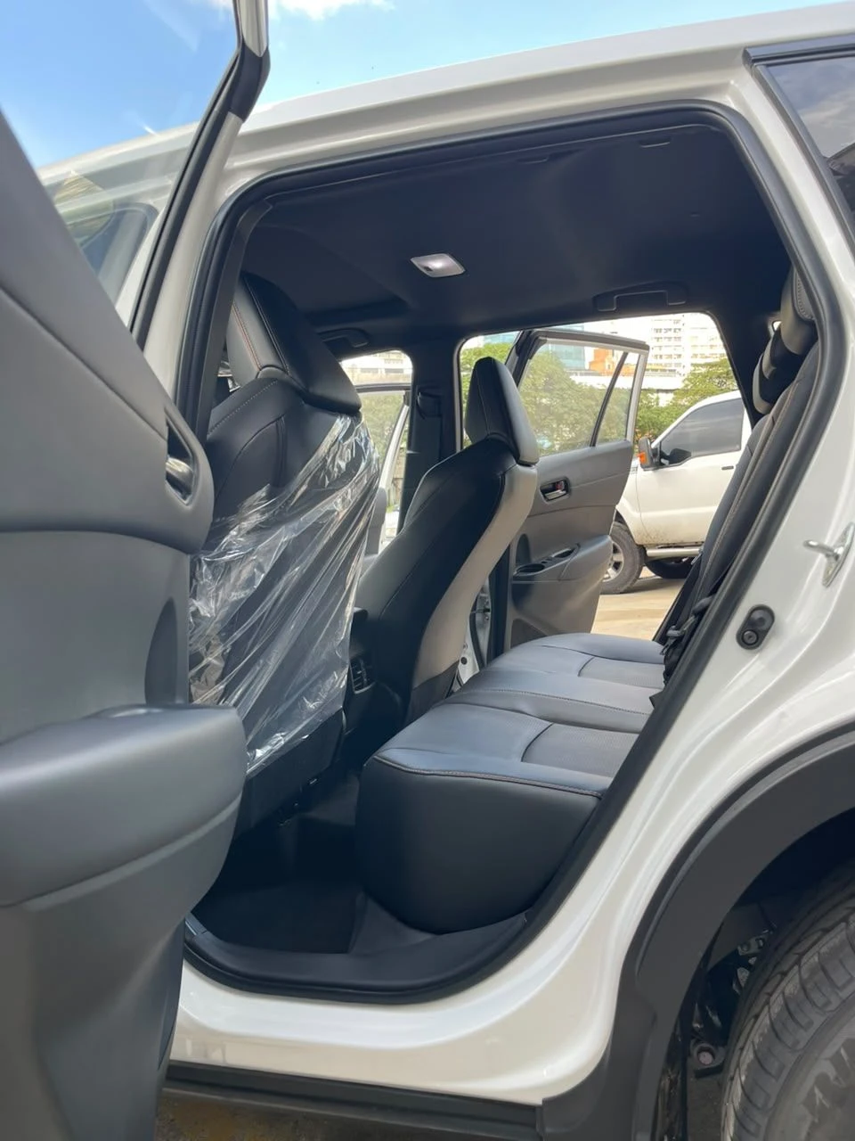 2026 Toyota Corolla Cross Luxury — foto 9