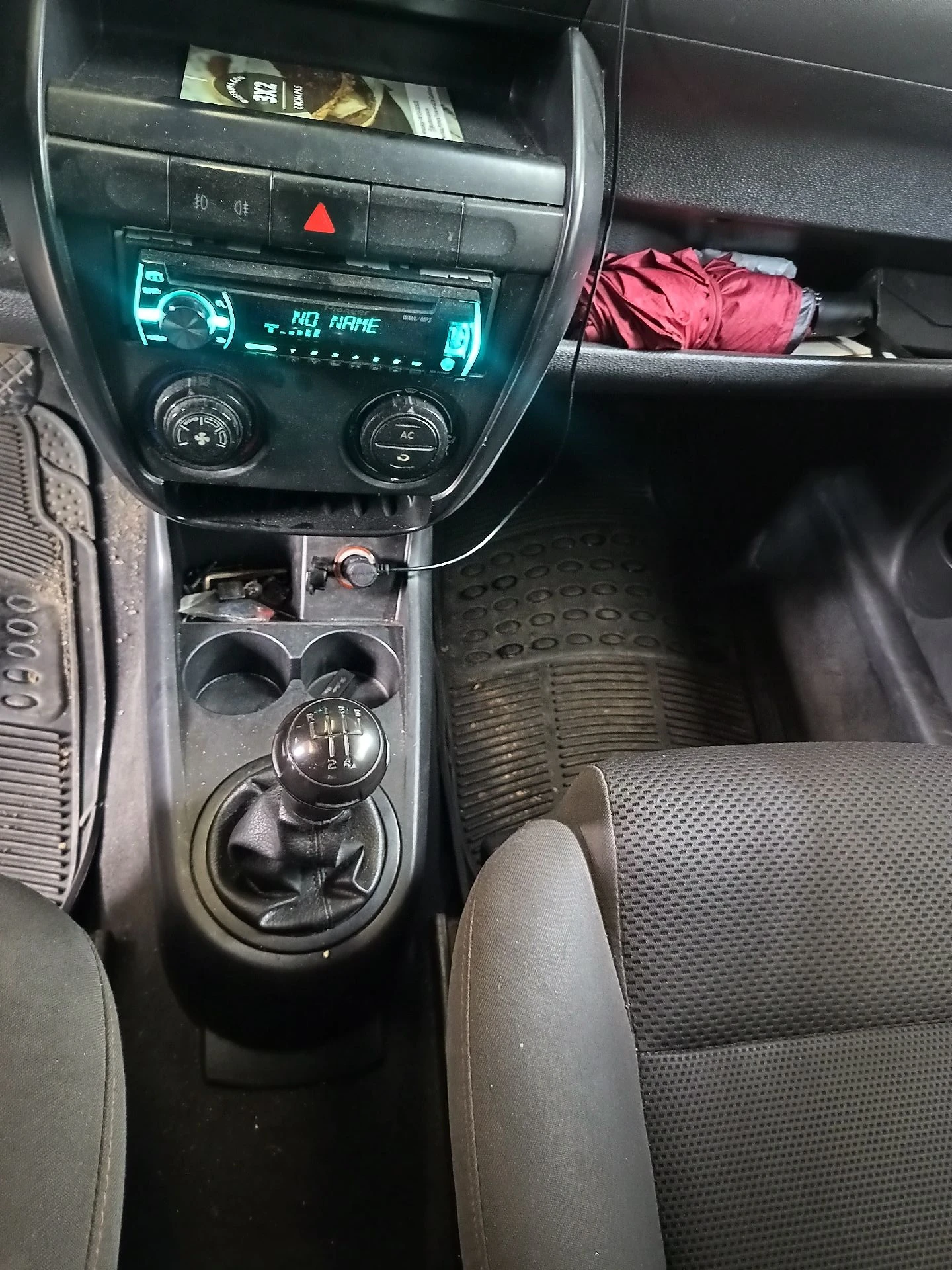 2008 Volkswagen FOX Trendline — foto 8