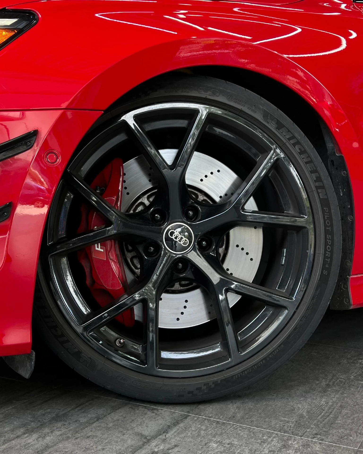 2023 Audi RS 3 TFSI Quattro — foto 6
