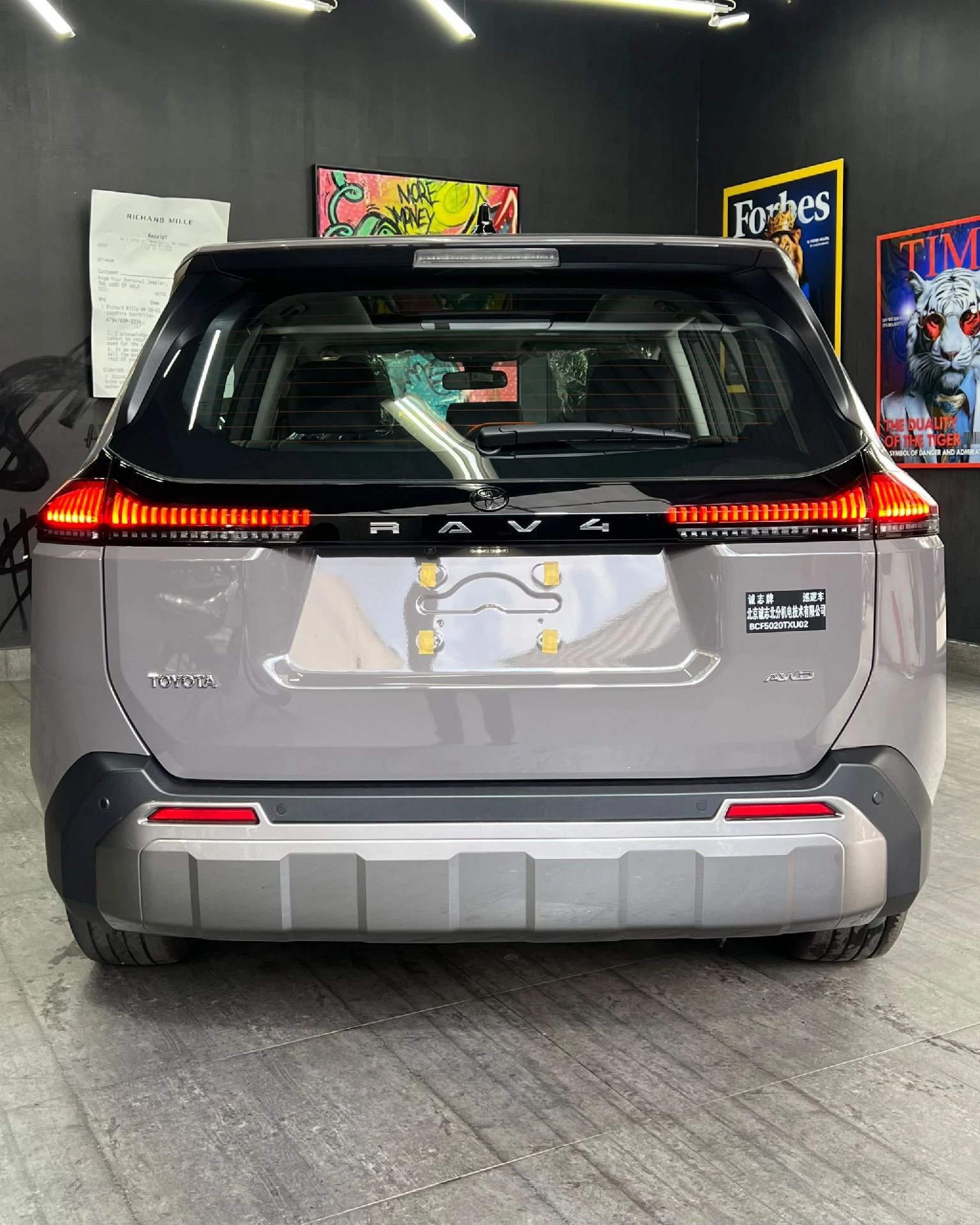 2026 Toyota RAV4 AWD Deluxe — foto 18