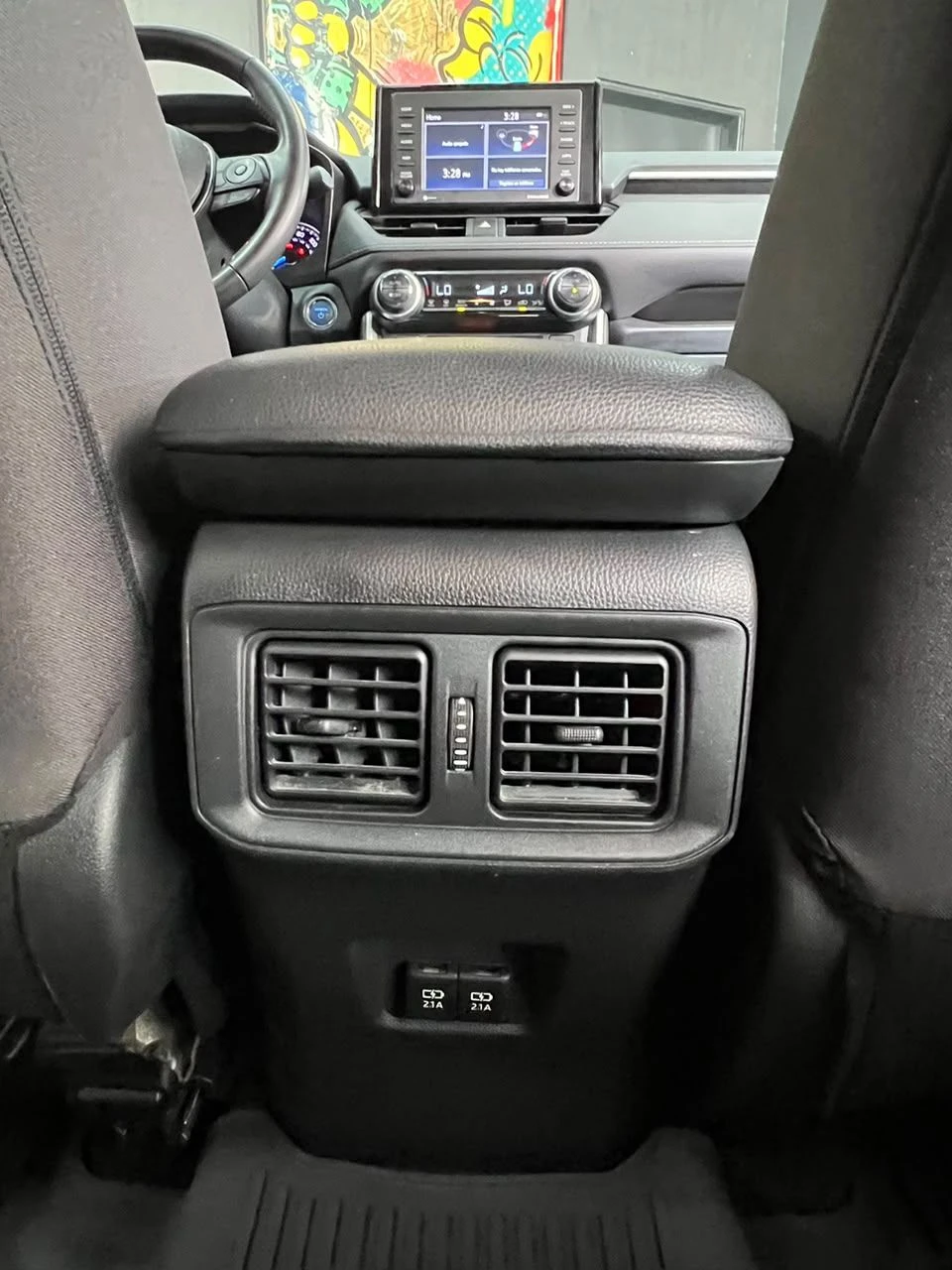 2020 Toyota RAV4 Hybrid AWD — foto 12