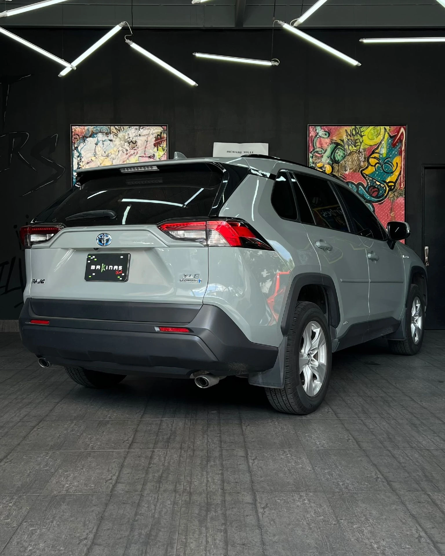 2020 Toyota RAV4 Hybrid AWD — foto 19