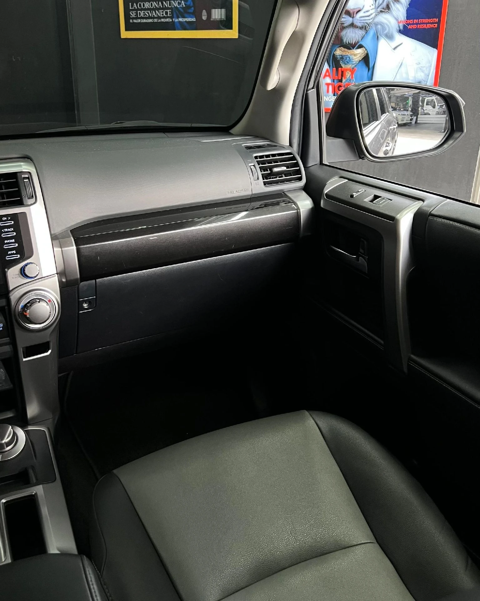 2022 Toyota 4Runner SR5 — foto 15