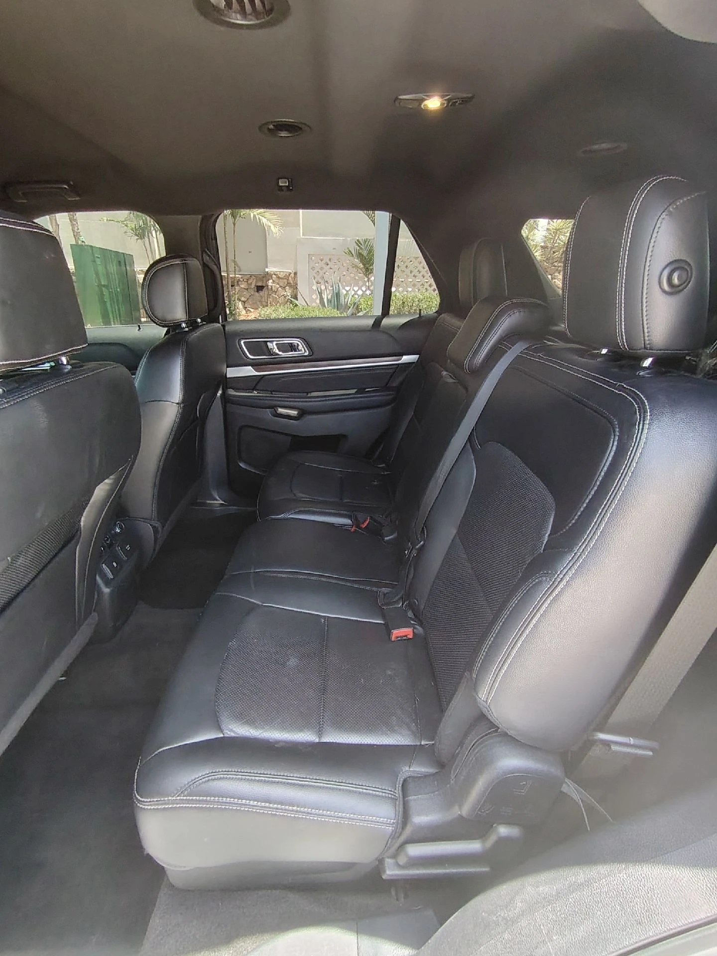 2016 Ford Explorer Límite 4x4 — foto 7