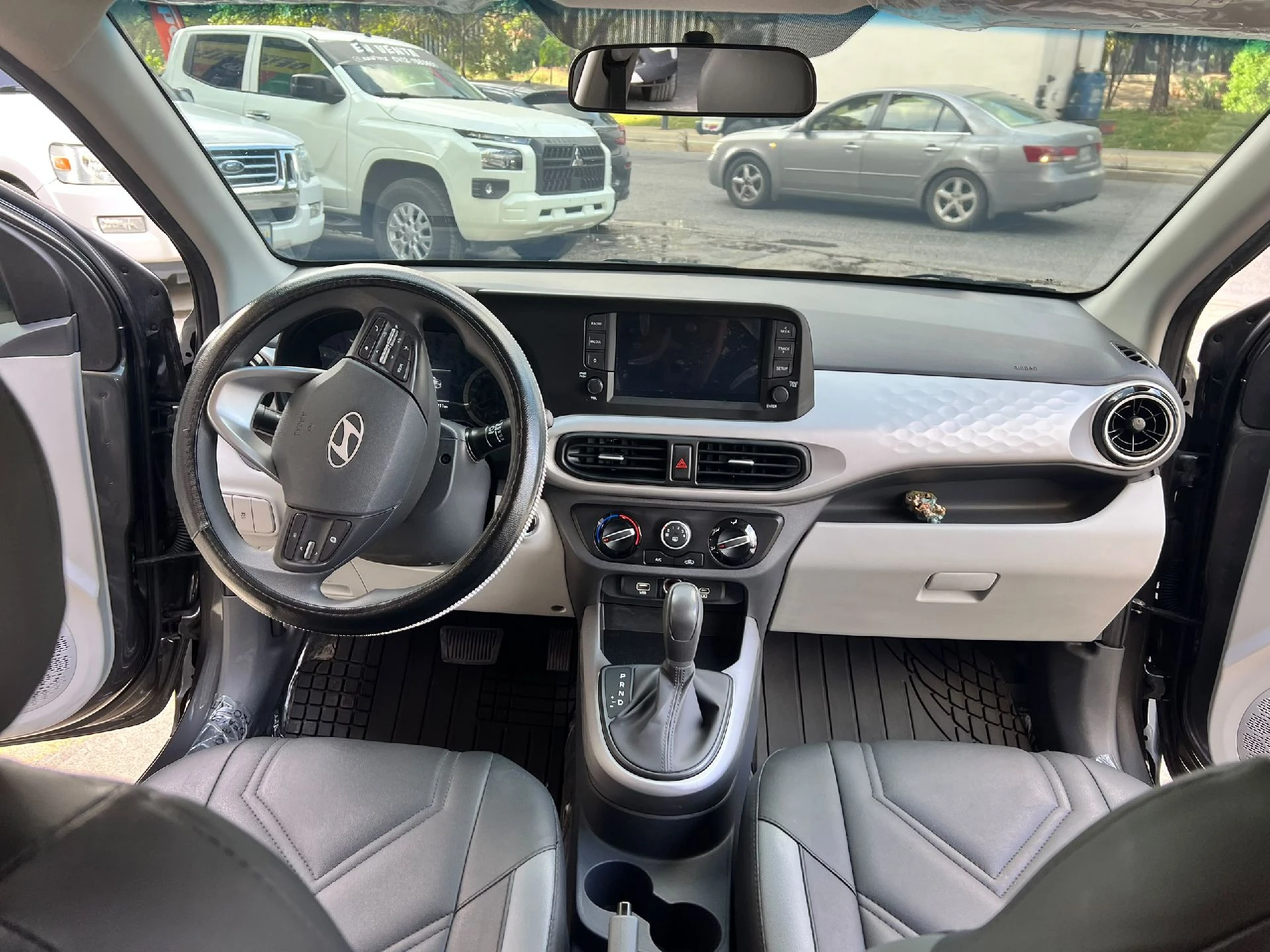 2026 Hyundai Grand i10 — foto 13