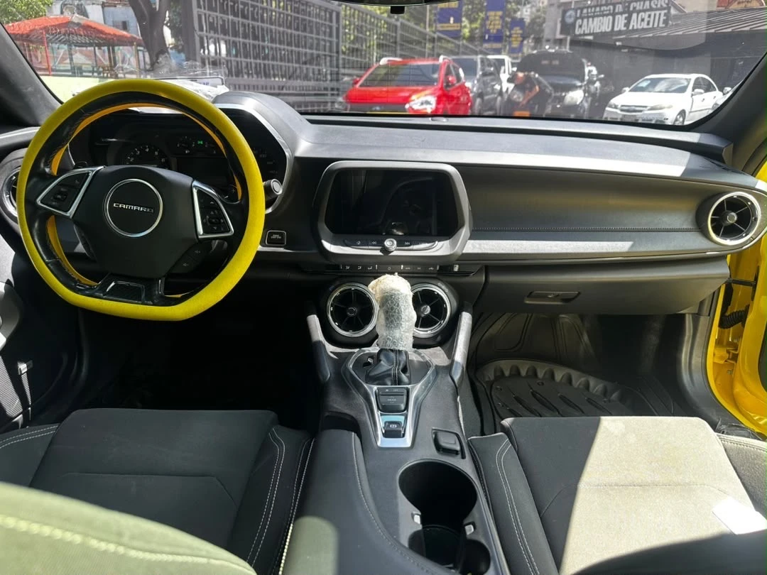 2016 Chevrolet Camaro RS — foto 2