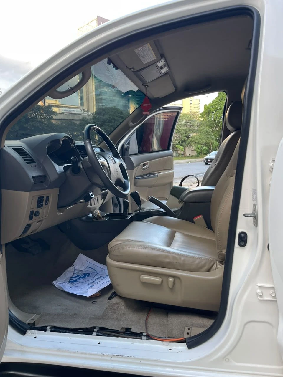 2013 Toyota Fortuner V6 — foto 5
