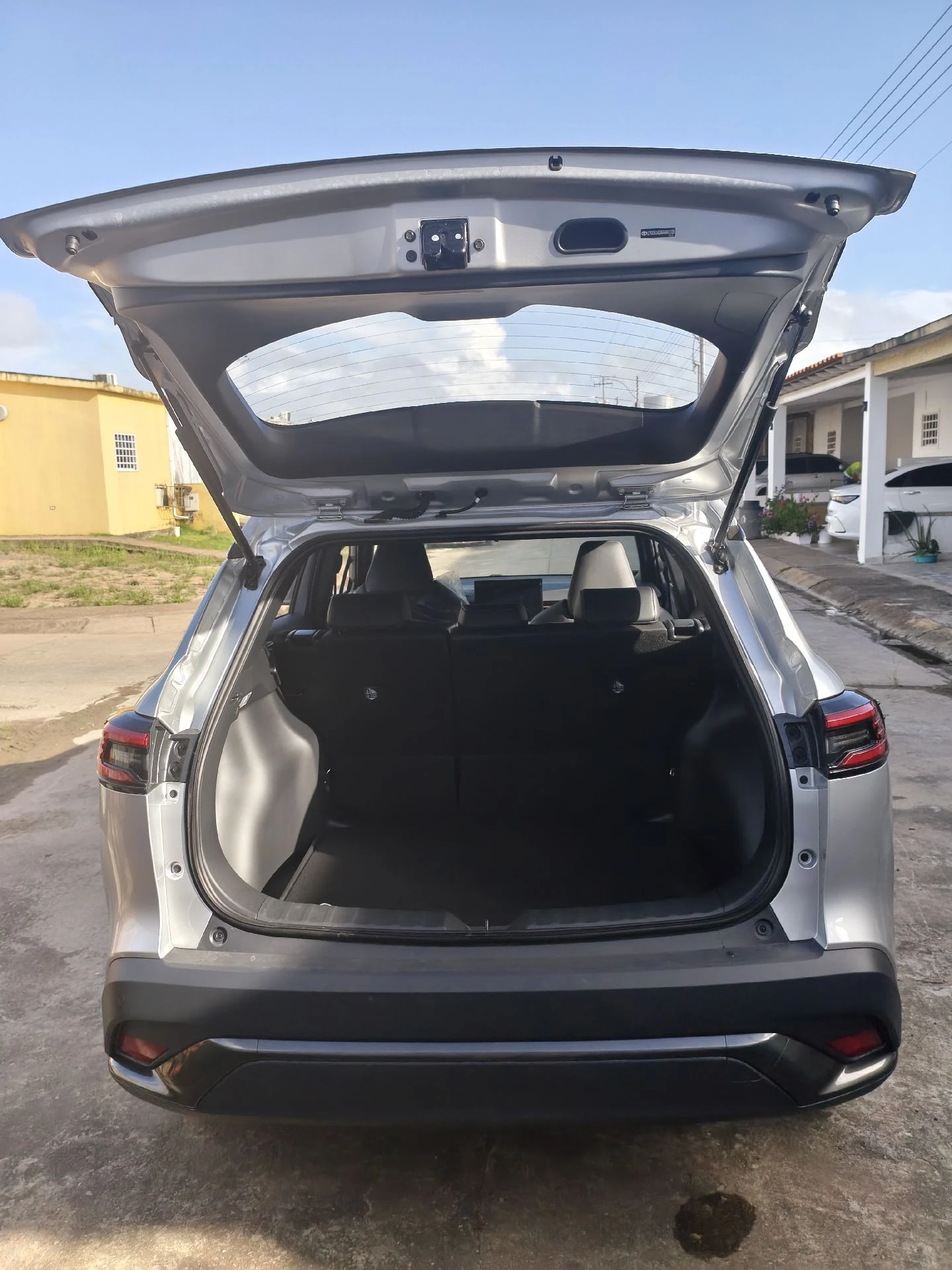 2025 Toyota Frontlander LEXURY EDITION — foto 4