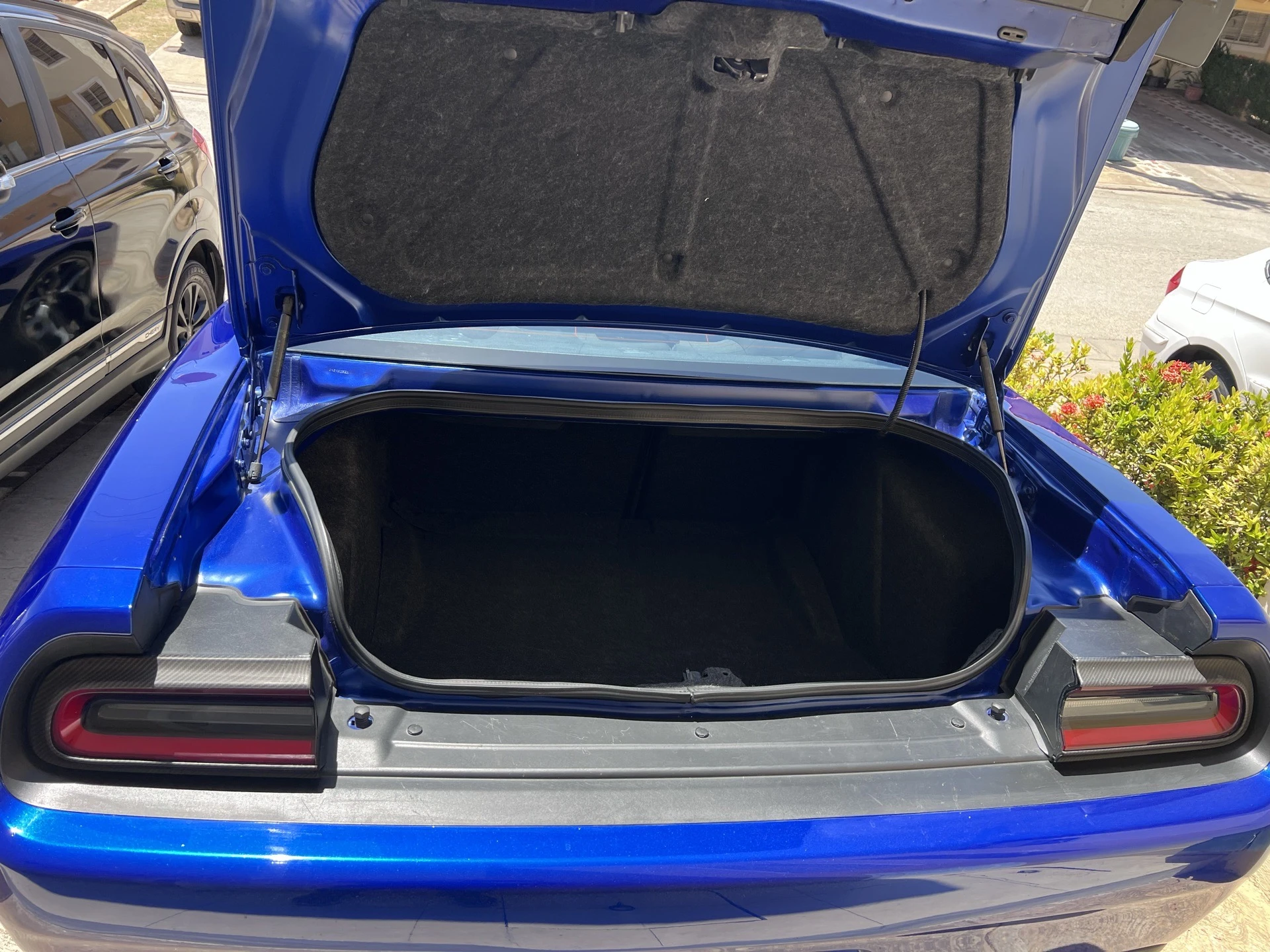 2022 Dodge Challenger SXT — foto 2