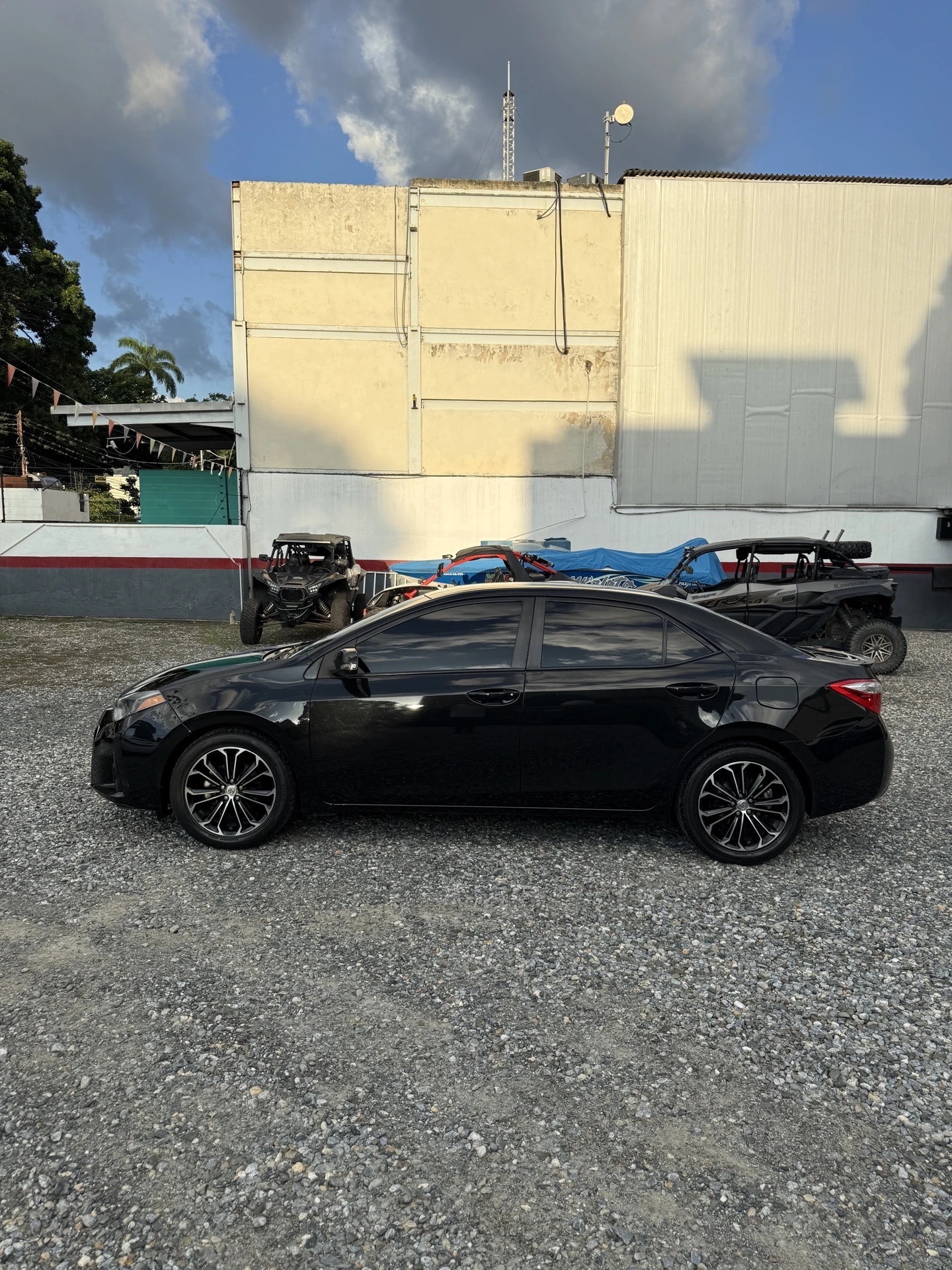 2016 Toyota Corolla OP S — foto 7