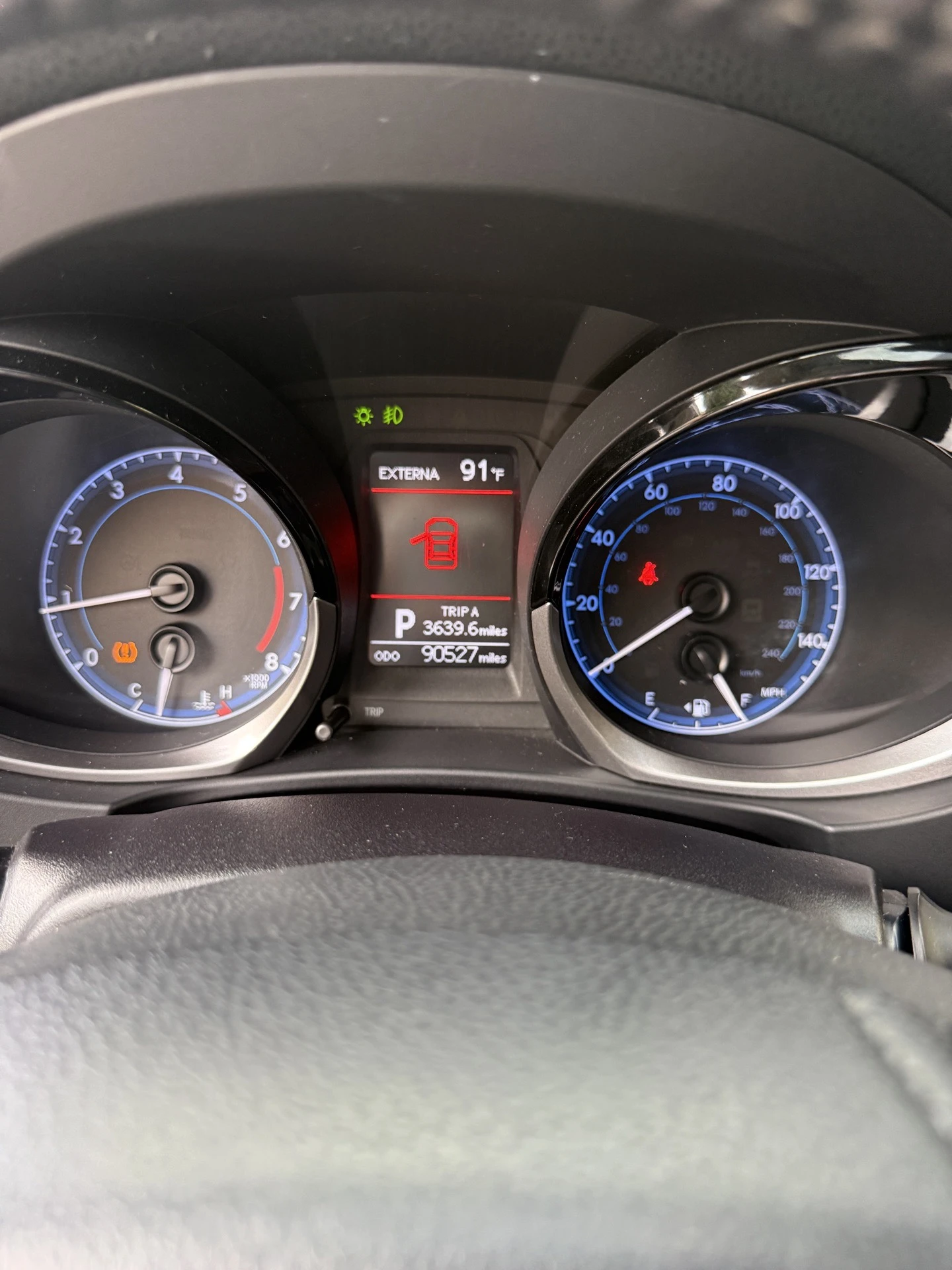 2016 Toyota Corolla OP S — foto 15