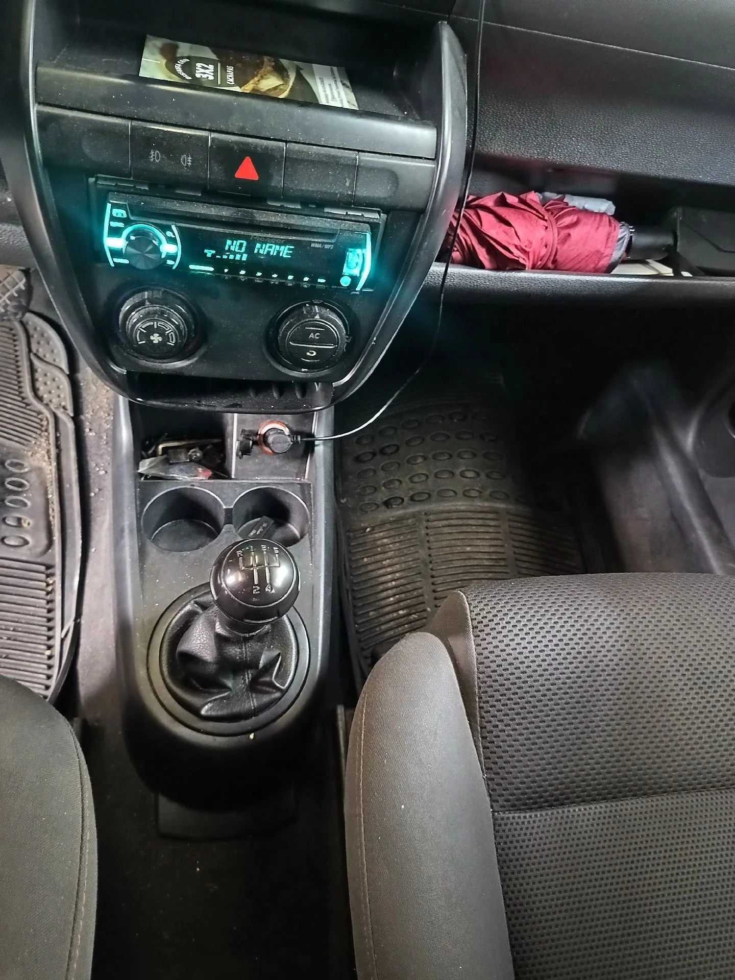 2008 Volkswagen FOX Trendline — foto 2