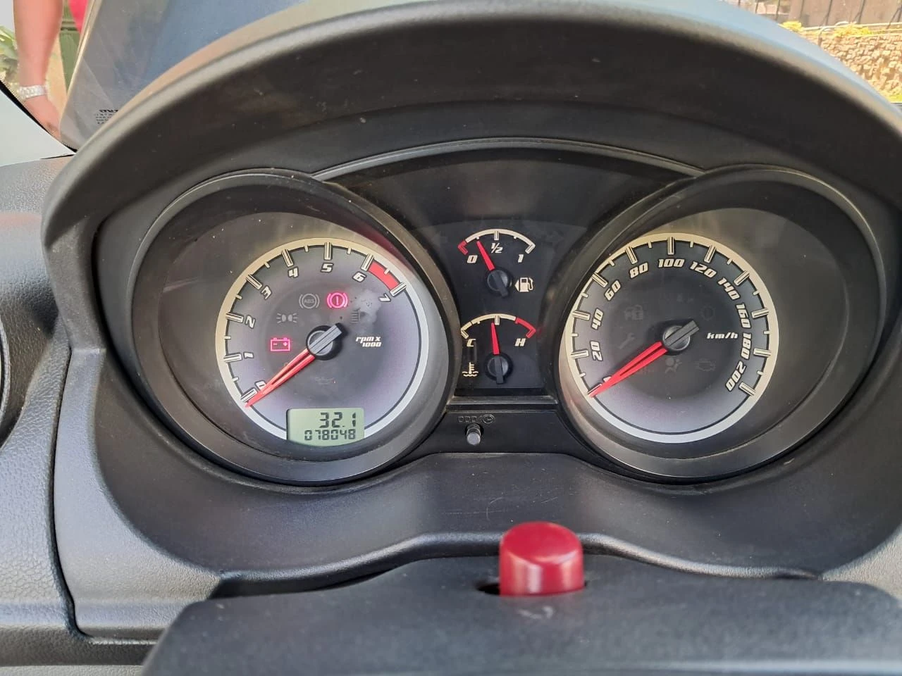 2011 Ford Fiesta — foto 3