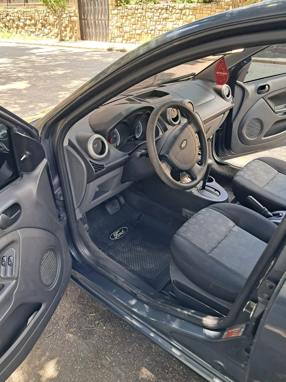 2011 Ford Fiesta — foto 7