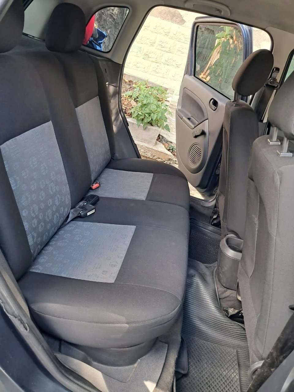 2011 Ford Fiesta — foto 10