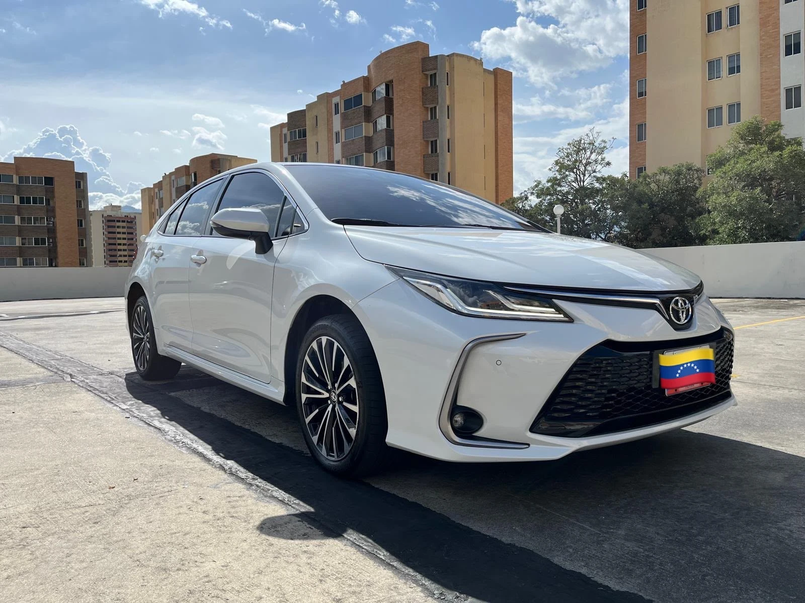 2024 Toyota Corolla SE — foto 2
